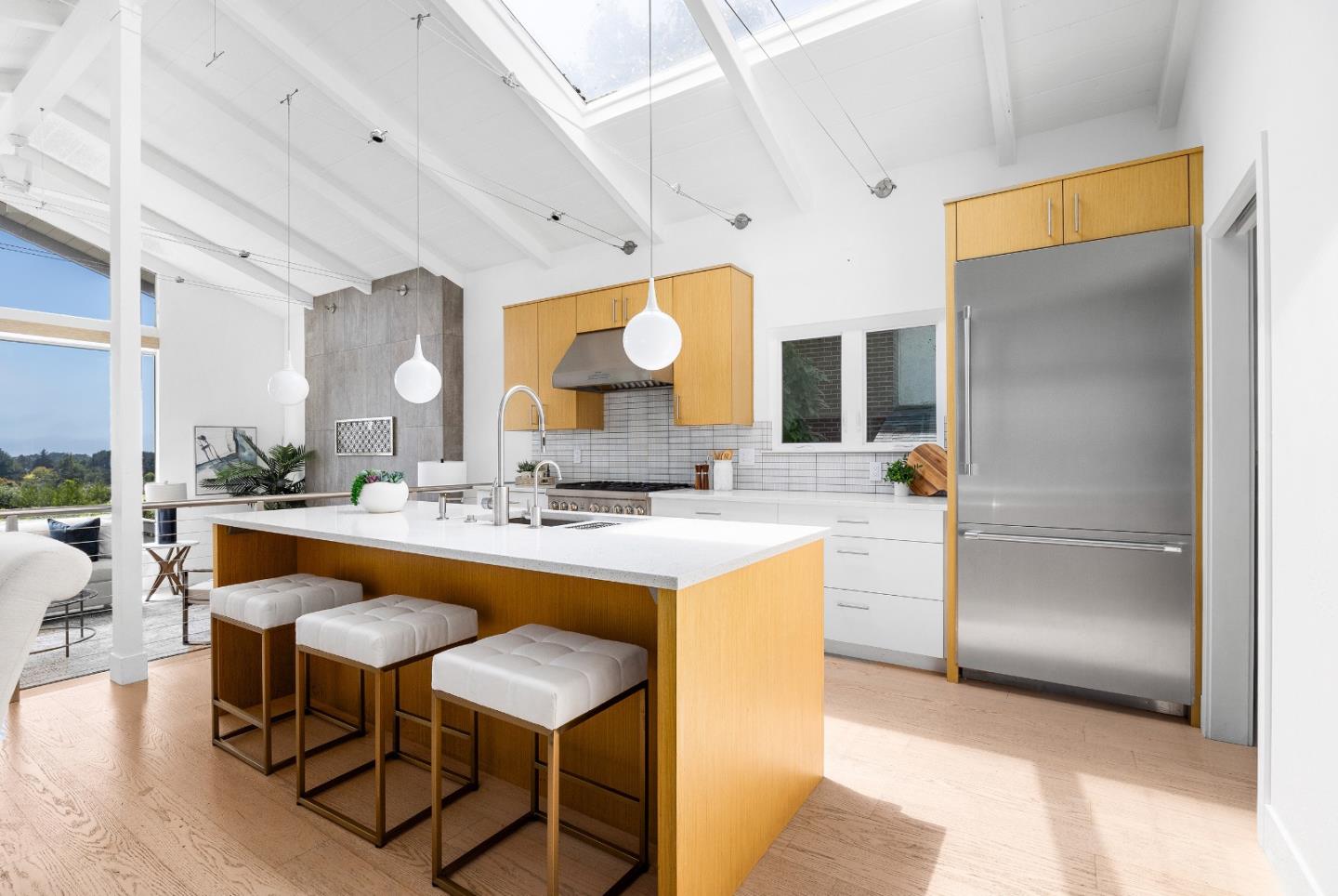 Detail Gallery Image 9 of 56 For 230 Thunderbird Dr, Aptos,  CA 95003 - 3 Beds | 3 Baths