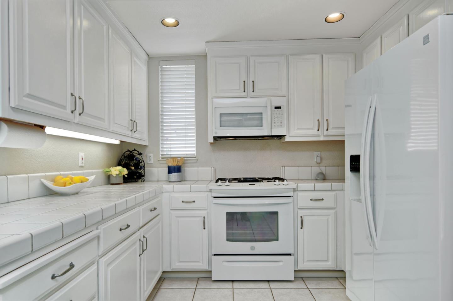 Detail Gallery Image 15 of 49 For 5633 Ravenna Ct, San Jose,  CA 95118 - 4 Beds | 3/1 Baths