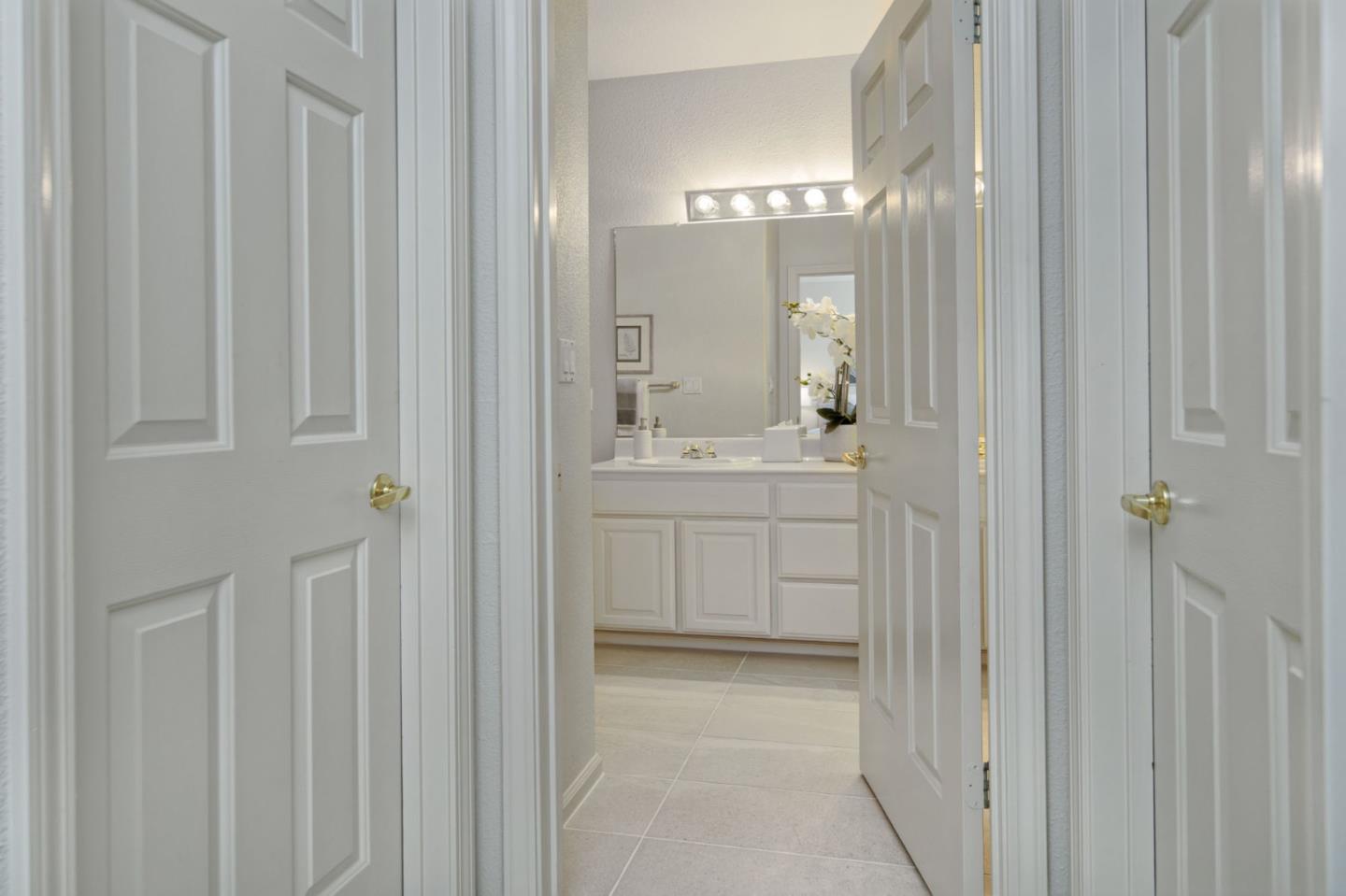 Detail Gallery Image 18 of 49 For 5633 Ravenna Ct, San Jose,  CA 95118 - 4 Beds | 3/1 Baths