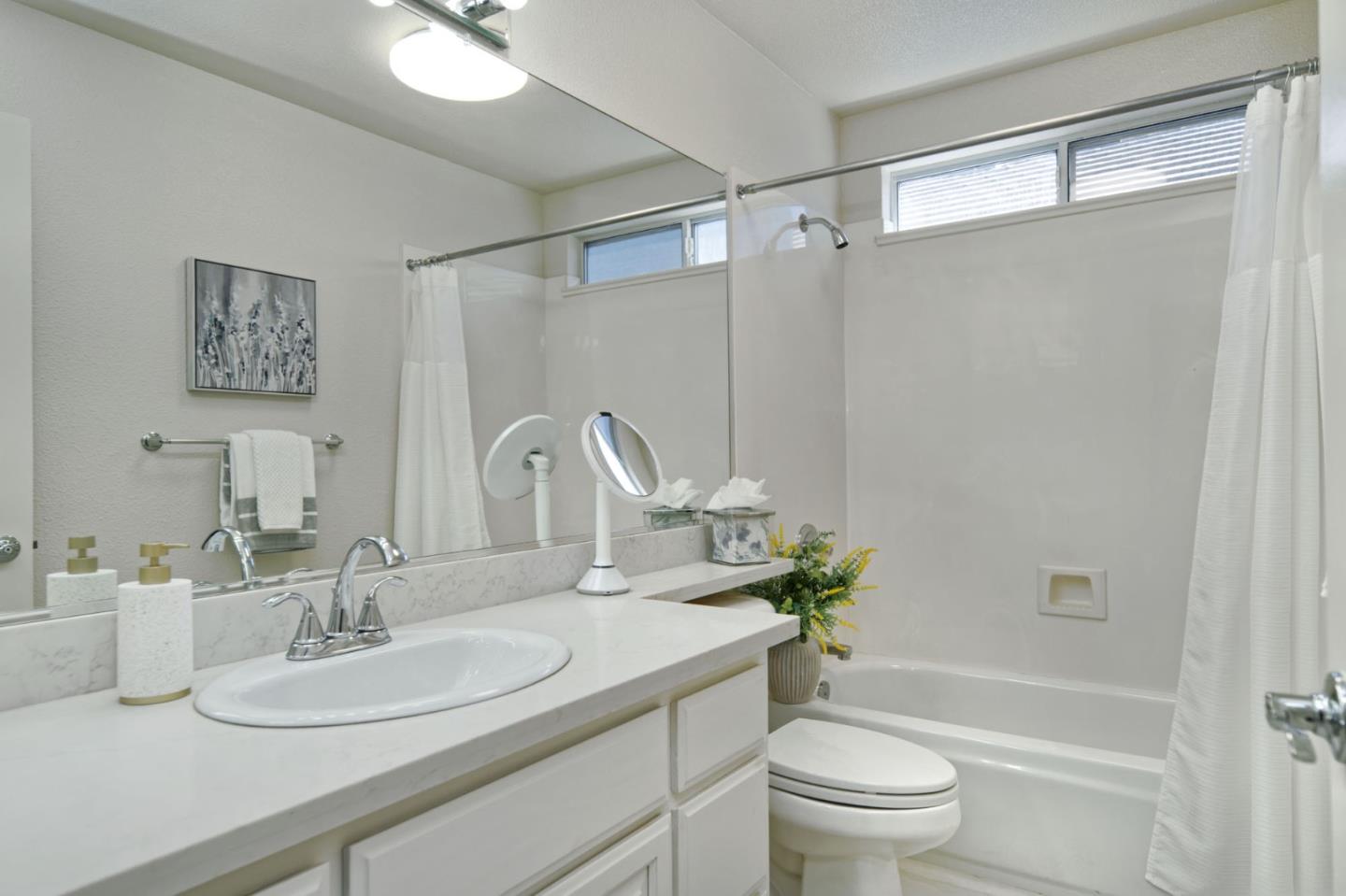 Detail Gallery Image 33 of 49 For 5633 Ravenna Ct, San Jose,  CA 95118 - 4 Beds | 3/1 Baths