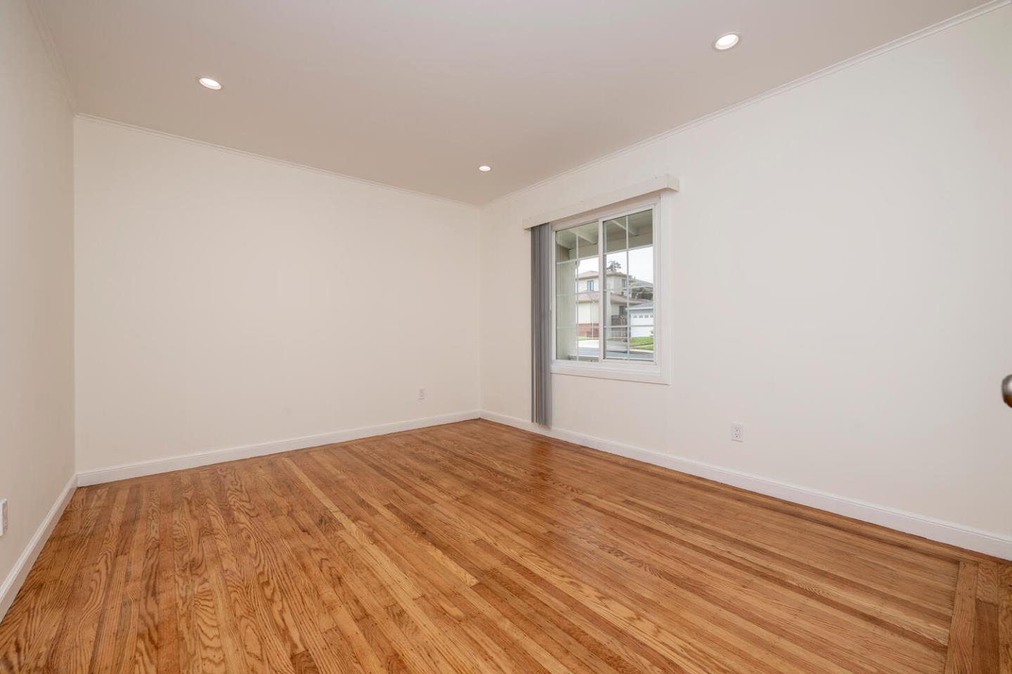 Detail Gallery Image 23 of 28 For 28 Greenwood Dr, South San Francisco,  CA 94080 - 2 Beds | 1 Baths