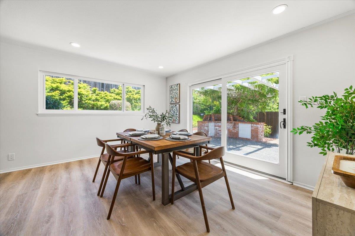 Detail Gallery Image 11 of 29 For 35 Mountain View Pl, San Mateo,  CA 94402 - 3 Beds | 2 Baths