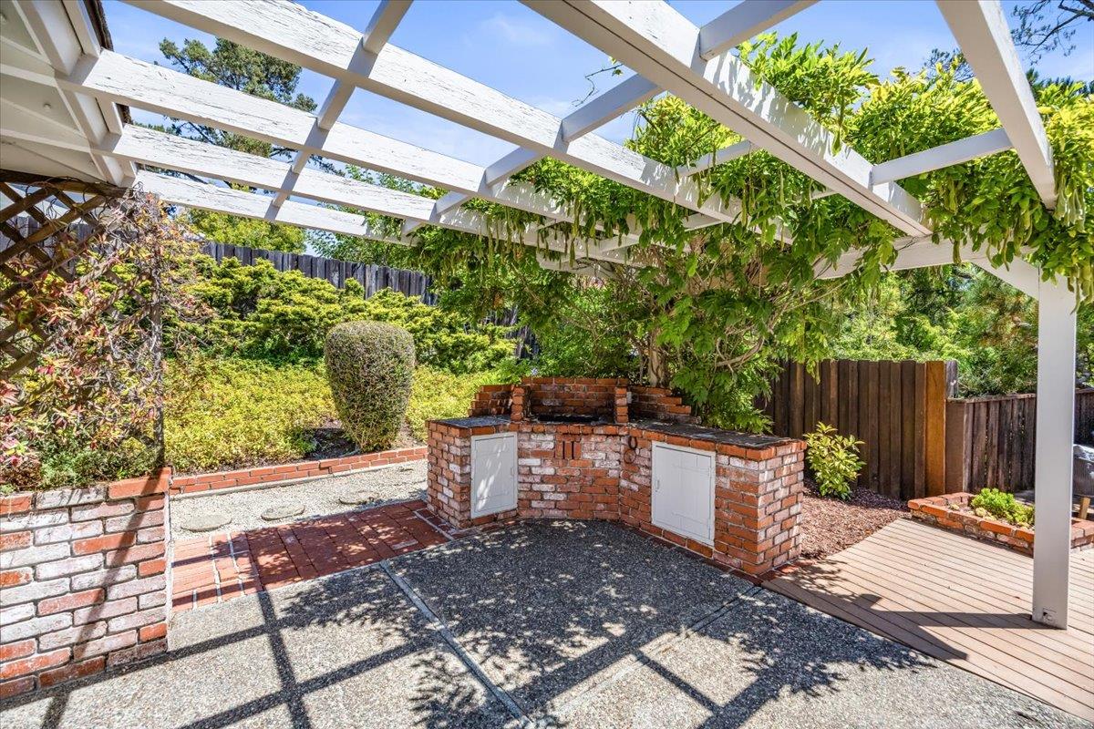 Detail Gallery Image 23 of 29 For 35 Mountain View Pl, San Mateo,  CA 94402 - 3 Beds | 2 Baths