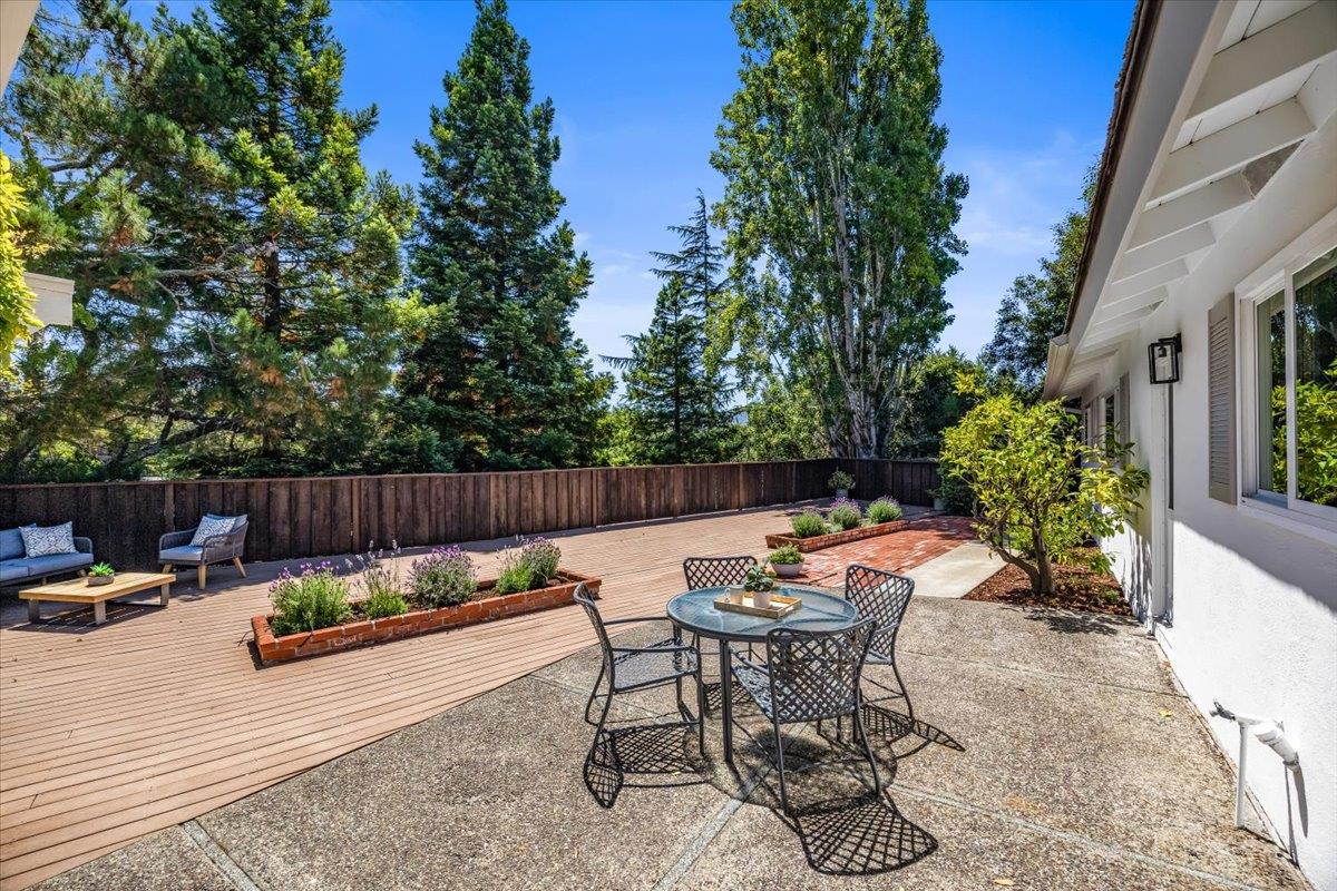 Detail Gallery Image 24 of 29 For 35 Mountain View Pl, San Mateo,  CA 94402 - 3 Beds | 2 Baths