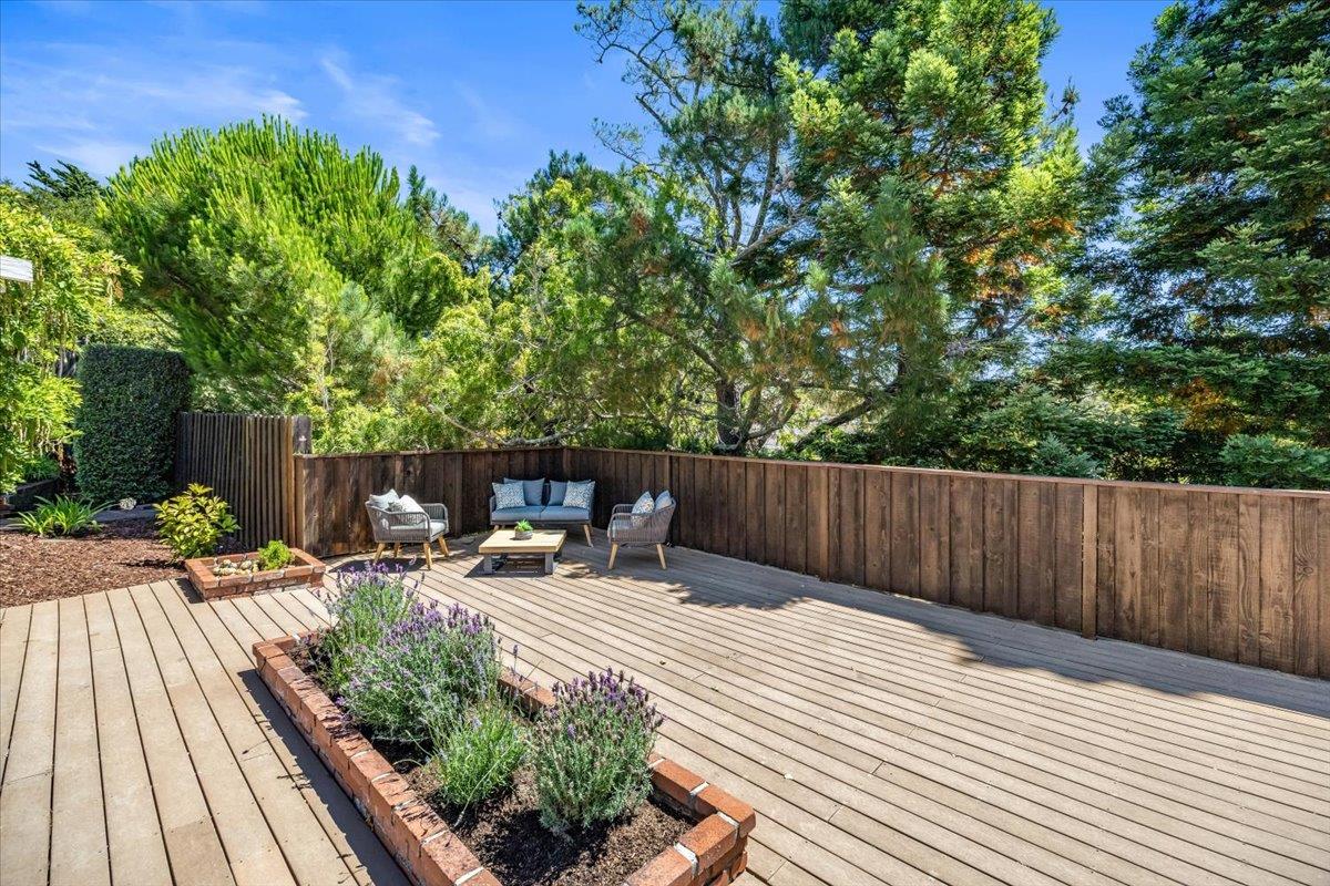 Detail Gallery Image 25 of 29 For 35 Mountain View Pl, San Mateo,  CA 94402 - 3 Beds | 2 Baths