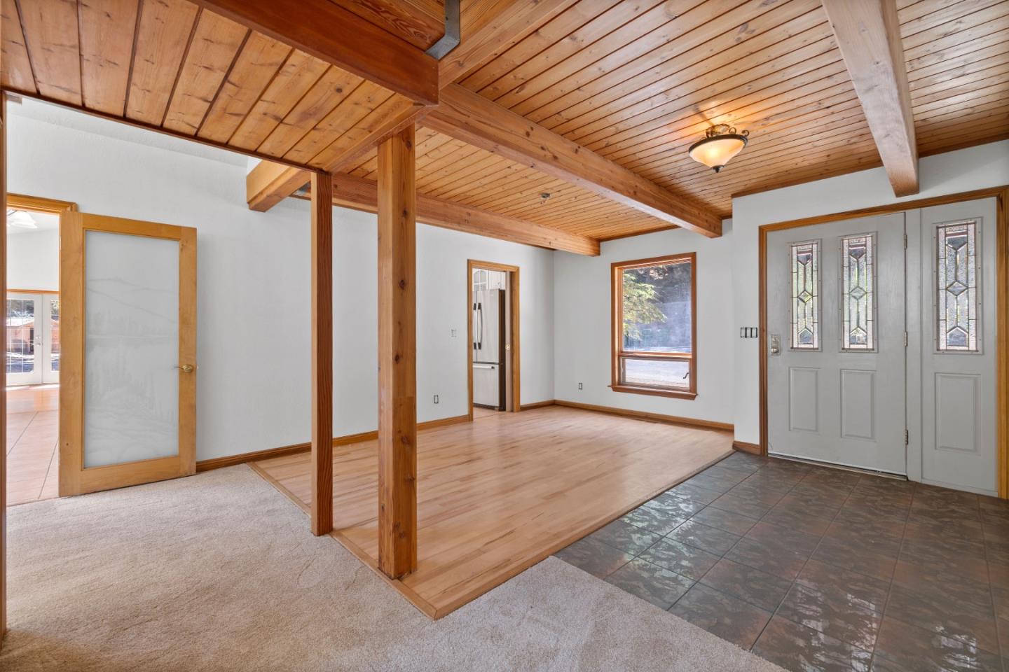 Detail Gallery Image 11 of 62 For 19850 Skyline Blvd, Los Gatos,  CA 95033 - 3 Beds | 2/1 Baths