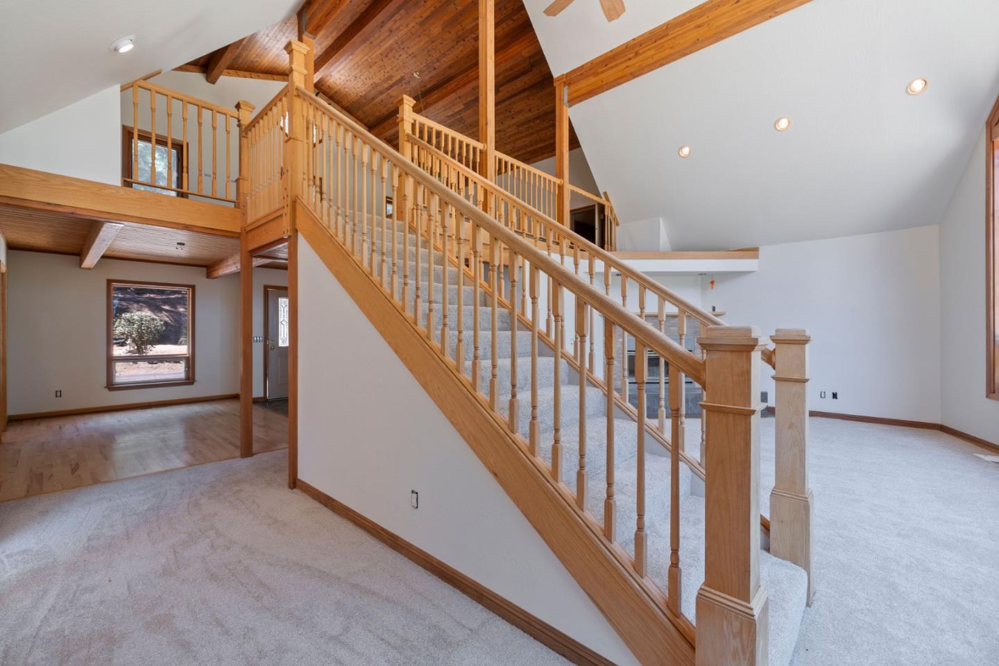 Detail Gallery Image 17 of 62 For 19850 Skyline Blvd, Los Gatos,  CA 95033 - 3 Beds | 2/1 Baths
