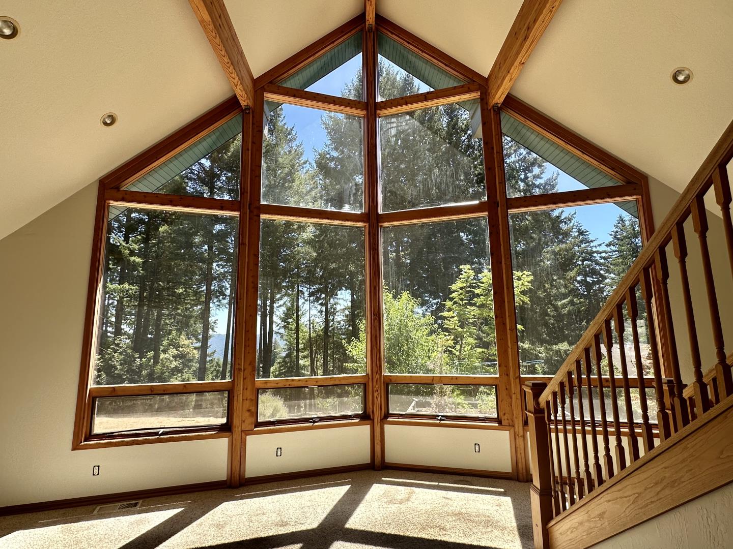 Detail Gallery Image 18 of 62 For 19850 Skyline Blvd, Los Gatos,  CA 95033 - 3 Beds | 2/1 Baths