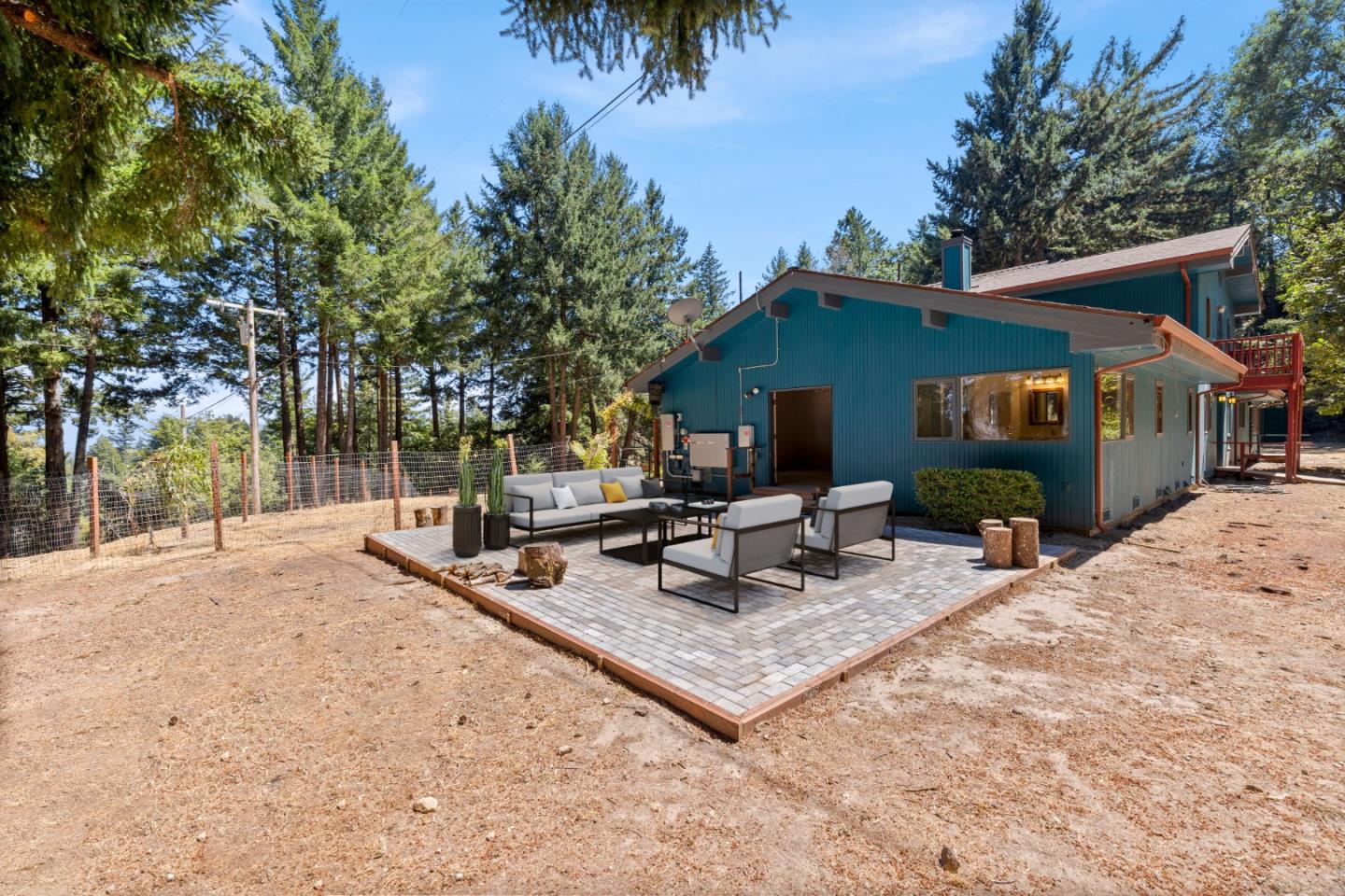 Detail Gallery Image 45 of 62 For 19850 Skyline Blvd, Los Gatos,  CA 95033 - 3 Beds | 2/1 Baths