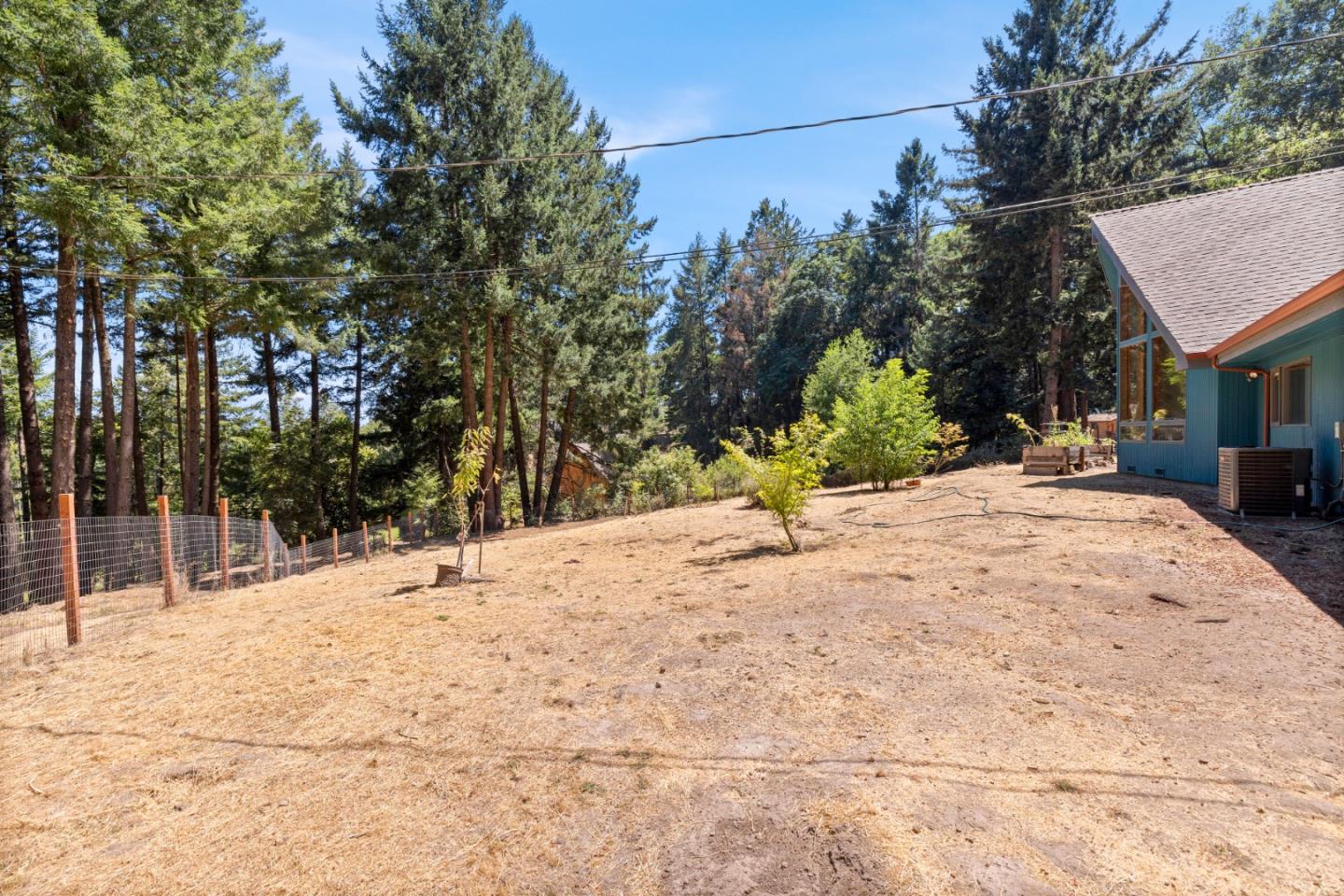 Detail Gallery Image 49 of 62 For 19850 Skyline Blvd, Los Gatos,  CA 95033 - 3 Beds | 2/1 Baths