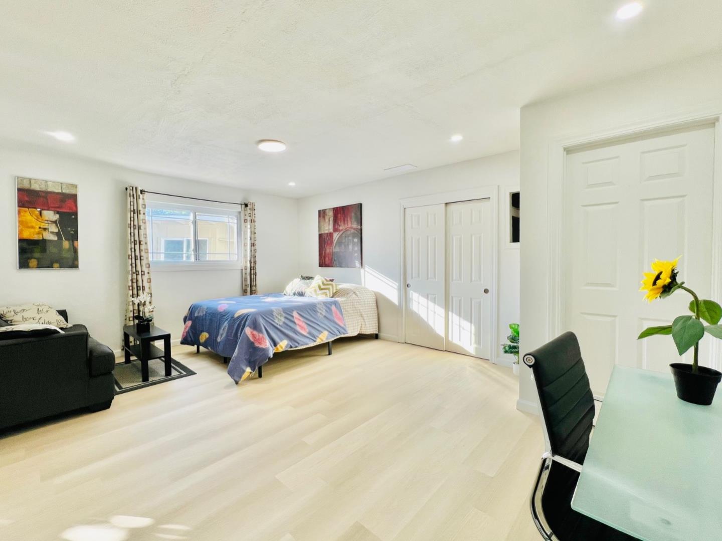 Detail Gallery Image 19 of 35 For 536 Flynn Ave, Redwood City,  CA 94063 - 4 Beds | 2/1 Baths
