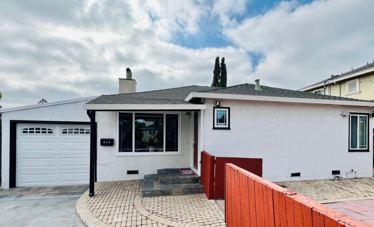 Detail Gallery Image 25 of 35 For 536 Flynn Ave, Redwood City,  CA 94063 - 4 Beds | 2/1 Baths