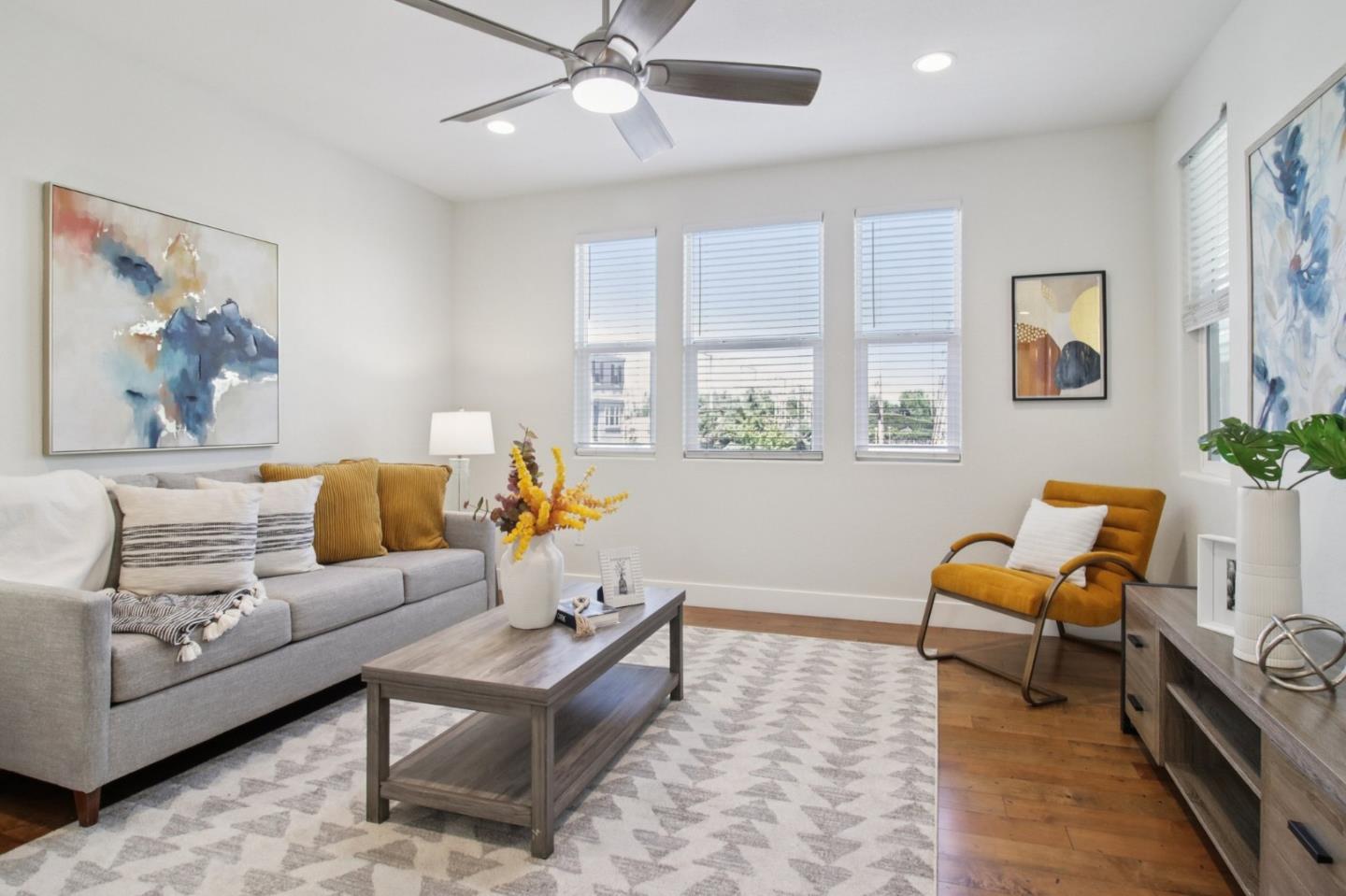Detail Gallery Image 10 of 55 For 861 Garden St, Milpitas,  CA 95035 - 4 Beds | 3/1 Baths