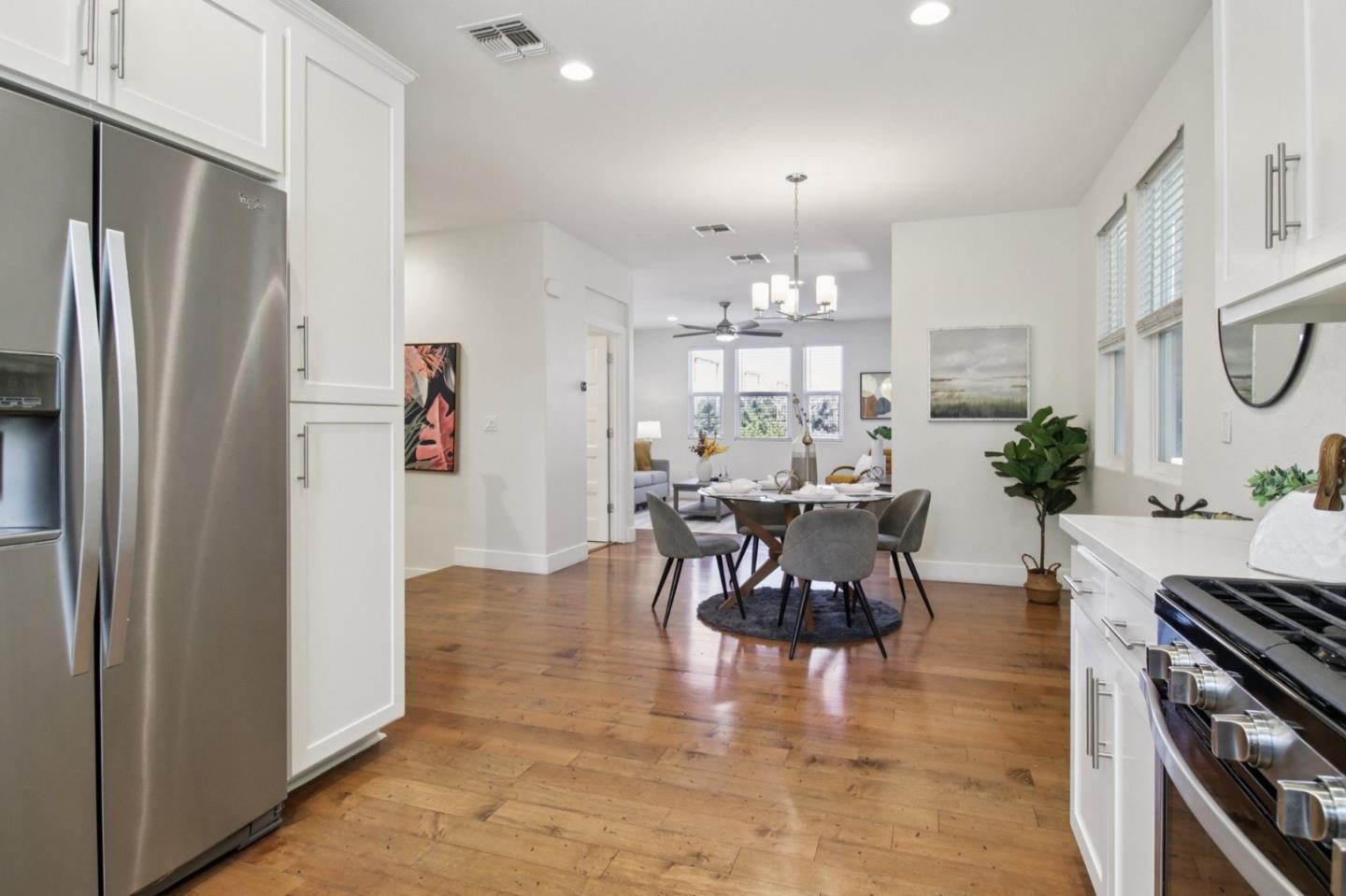 Detail Gallery Image 22 of 55 For 861 Garden St, Milpitas,  CA 95035 - 4 Beds | 3/1 Baths