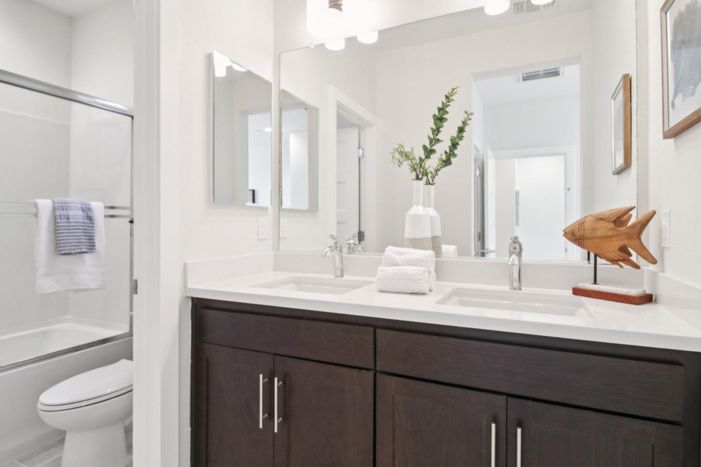 Detail Gallery Image 26 of 55 For 861 Garden St, Milpitas,  CA 95035 - 4 Beds | 3/1 Baths