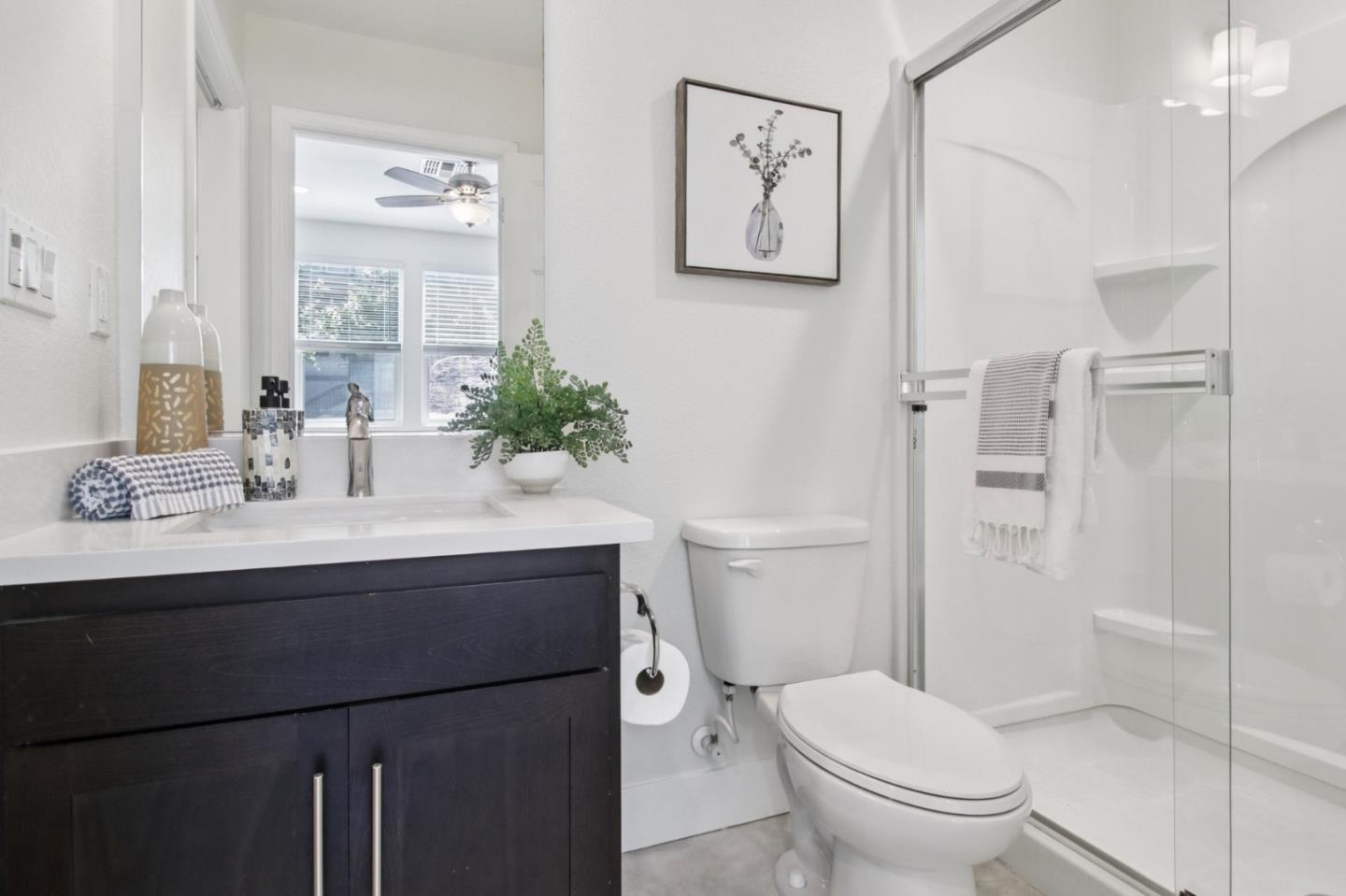 Detail Gallery Image 7 of 55 For 861 Garden St, Milpitas,  CA 95035 - 4 Beds | 3/1 Baths