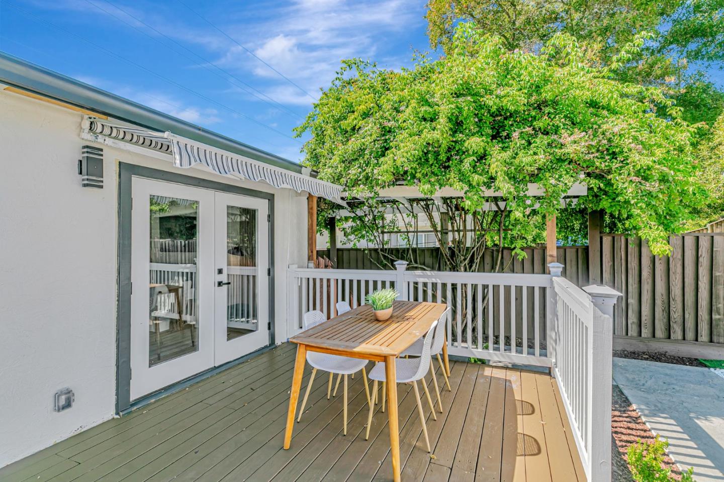 Detail Gallery Image 34 of 96 For 3826 Carryduff Way, San Jose,  CA 95121 - 3 Beds | 2 Baths