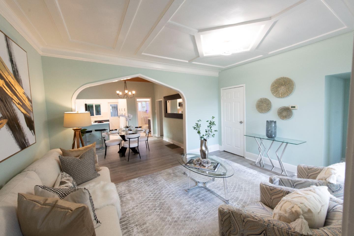Detail Gallery Image 2 of 25 For 58 Monterey Blvd, San Francisco,  CA 94131 - – Beds | – Baths