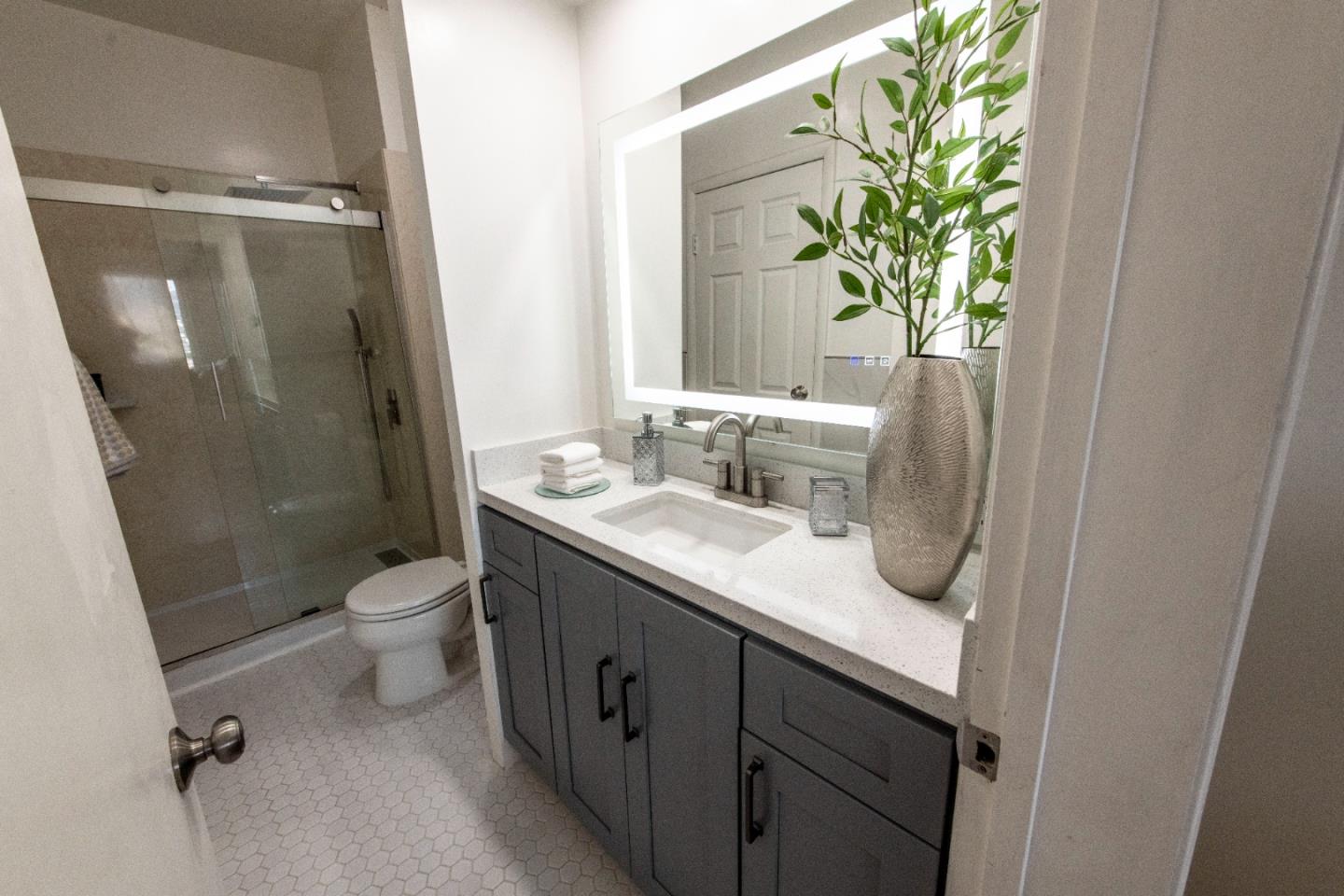 Detail Gallery Image 23 of 25 For 58 Monterey Blvd, San Francisco,  CA 94131 - – Beds | – Baths