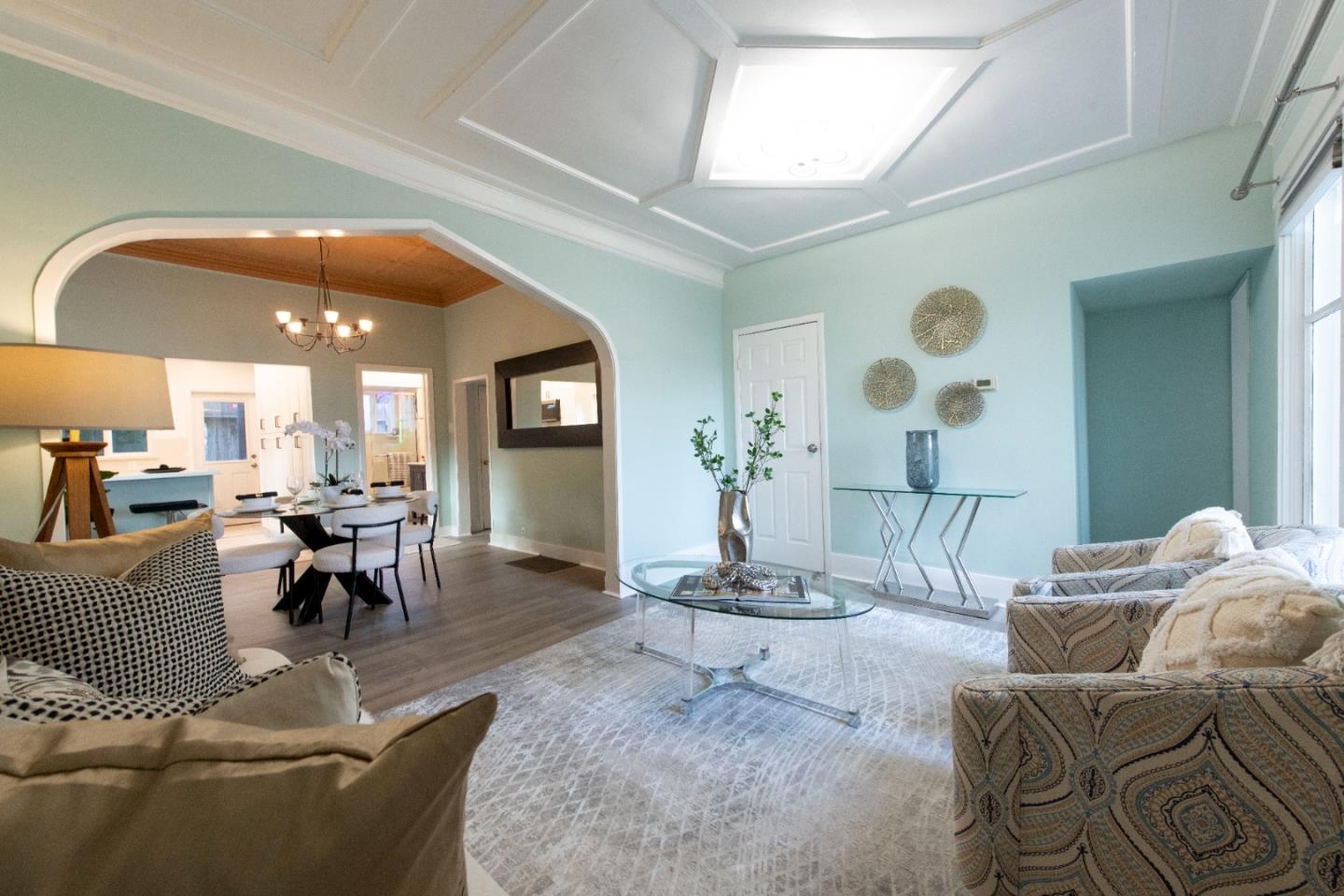 Detail Gallery Image 3 of 25 For 58 Monterey Blvd, San Francisco,  CA 94131 - – Beds | – Baths