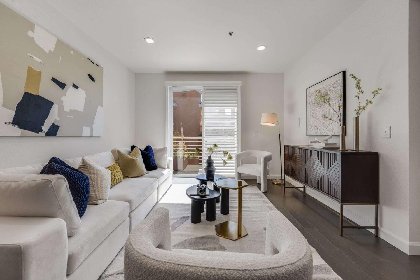 Detail Gallery Image 12 of 26 For 401 Crescent Ct #4401,  San Francisco,  CA 94134 - 1 Beds | 1 Baths