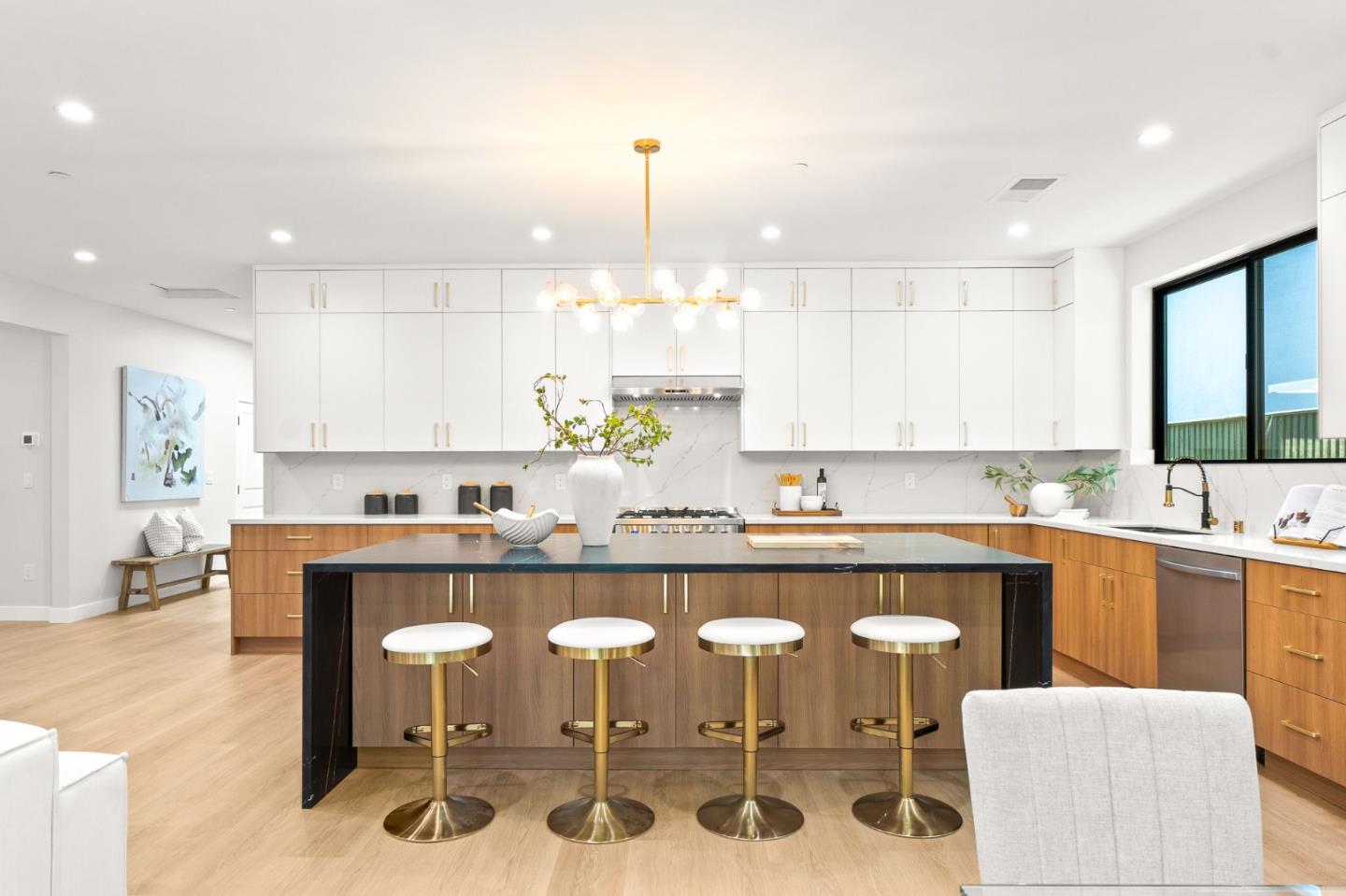 Detail Gallery Image 20 of 40 For 1021 N California Ave, Palo Alto,  CA 94303 - 4 Beds | 3/1 Baths