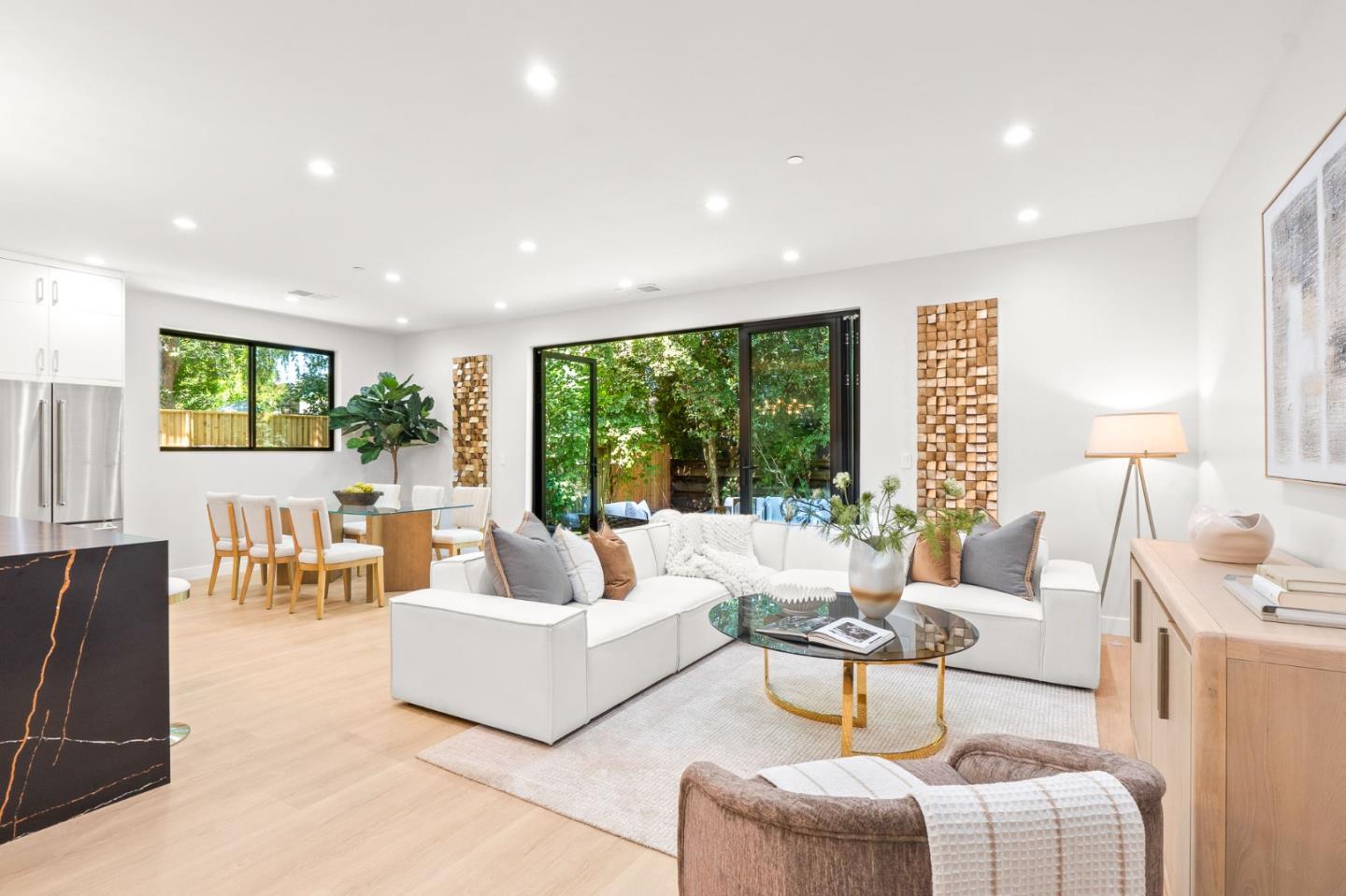 Detail Gallery Image 27 of 40 For 1021 N California Ave, Palo Alto,  CA 94303 - 4 Beds | 3/1 Baths