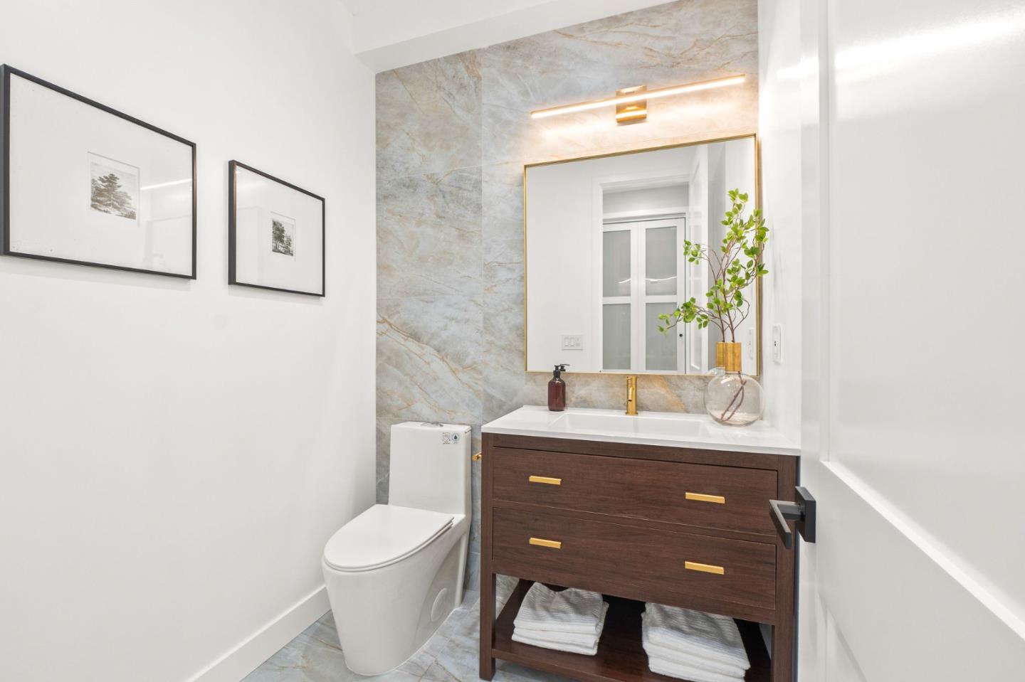 Detail Gallery Image 29 of 40 For 1021 N California Ave, Palo Alto,  CA 94303 - 4 Beds | 3/1 Baths