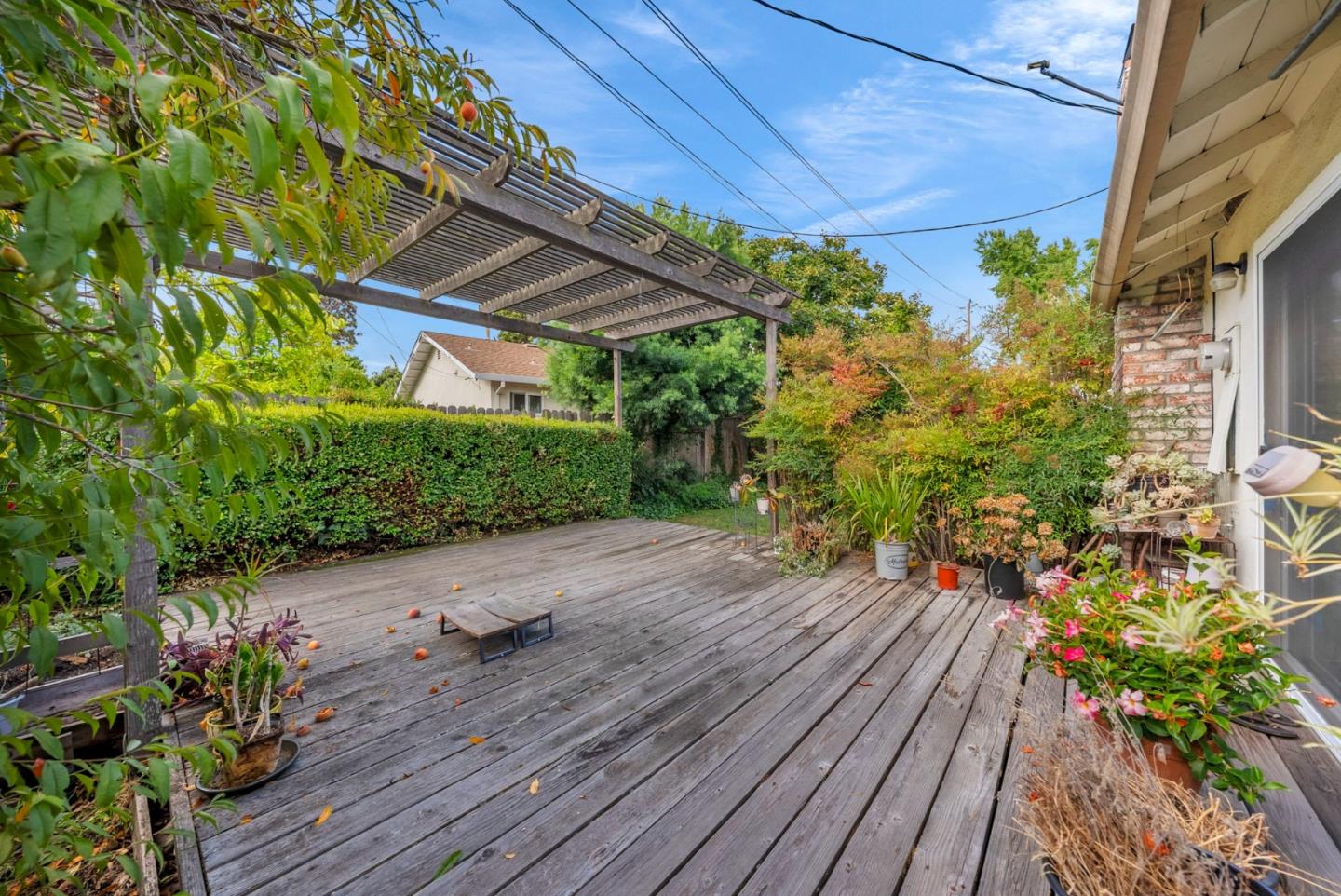 Detail Gallery Image 10 of 11 For 6482 Bollinger Rd, San Jose,  CA 95129 - 3 Beds | 2 Baths
