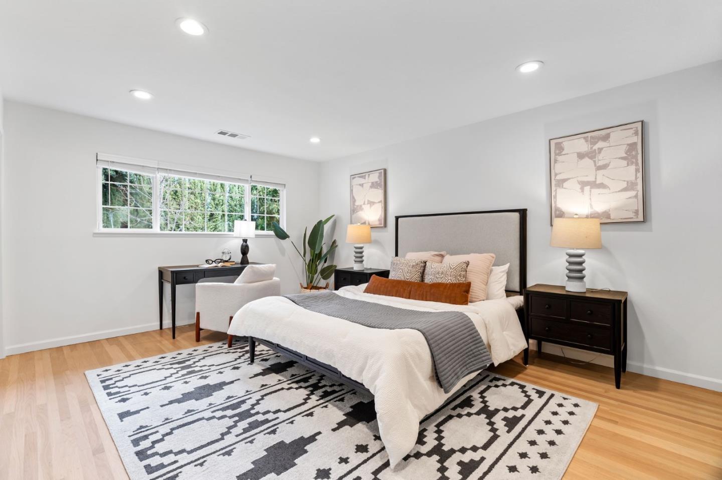 Detail Gallery Image 24 of 47 For 1002 Oaktree Dr, San Jose,  CA 95129 - 3 Beds | 2 Baths