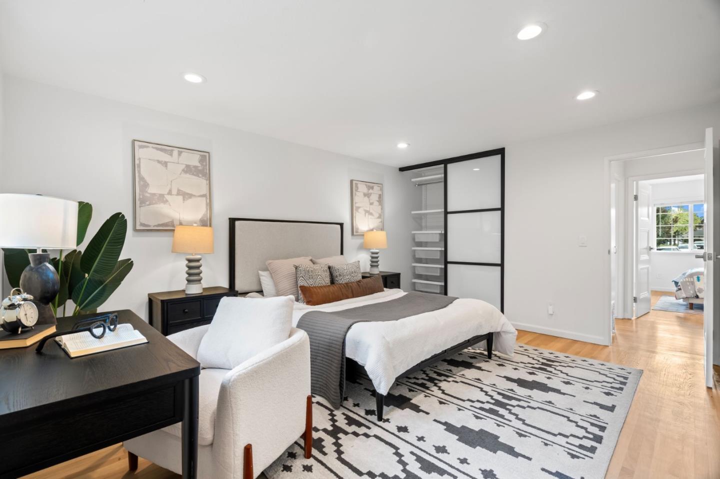 Detail Gallery Image 26 of 47 For 1002 Oaktree Dr, San Jose,  CA 95129 - 3 Beds | 2 Baths