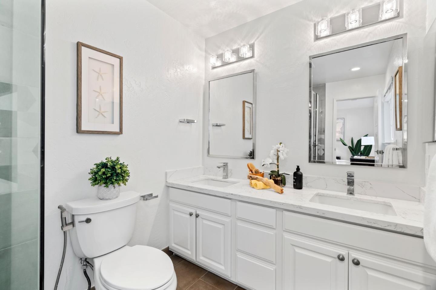Detail Gallery Image 29 of 47 For 1002 Oaktree Dr, San Jose,  CA 95129 - 3 Beds | 2 Baths