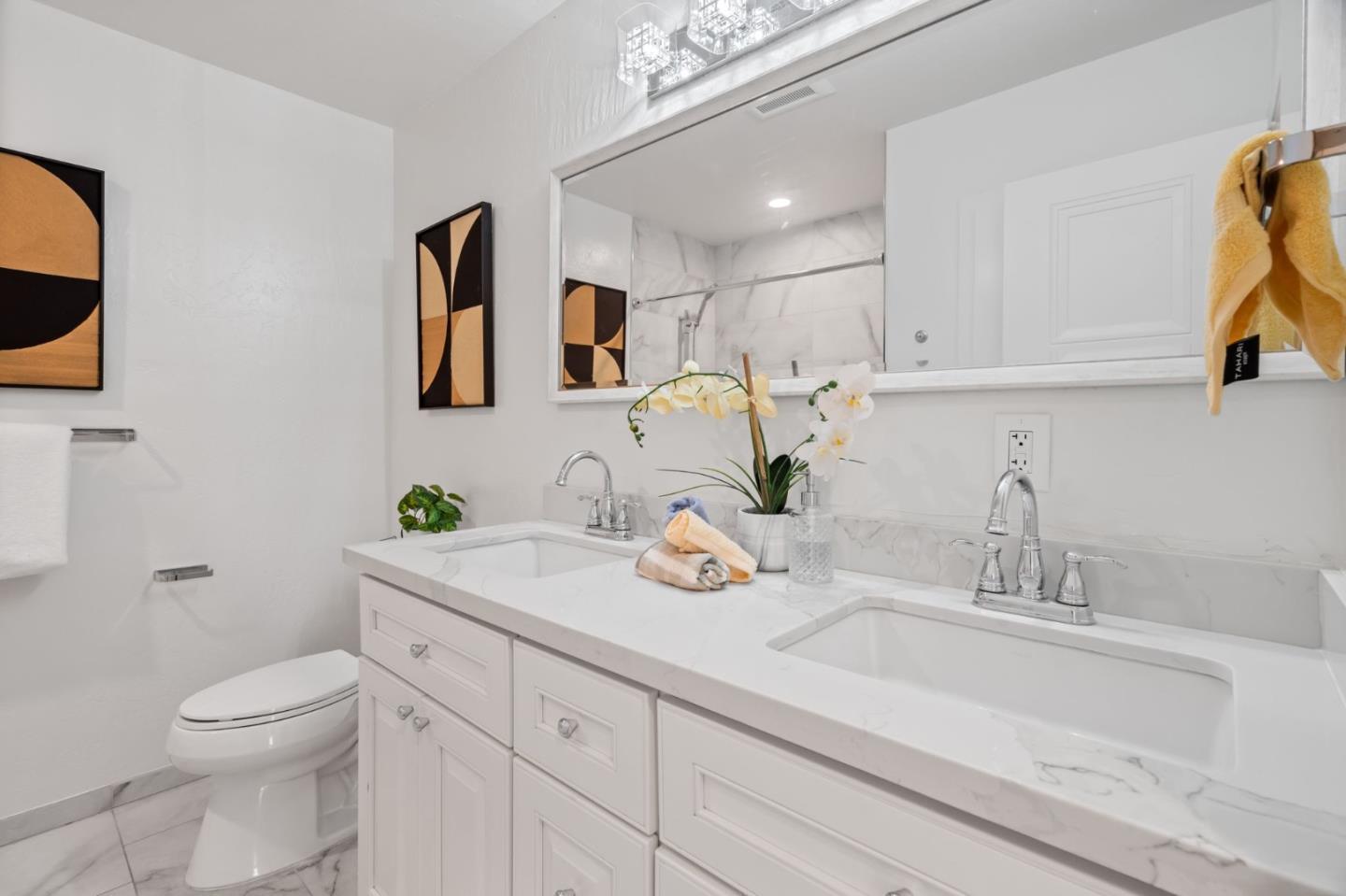 Detail Gallery Image 33 of 47 For 1002 Oaktree Dr, San Jose,  CA 95129 - 3 Beds | 2 Baths