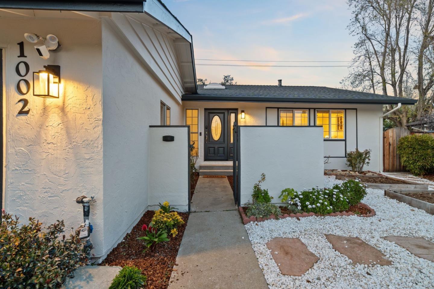 Detail Gallery Image 40 of 47 For 1002 Oaktree Dr, San Jose,  CA 95129 - 3 Beds | 2 Baths