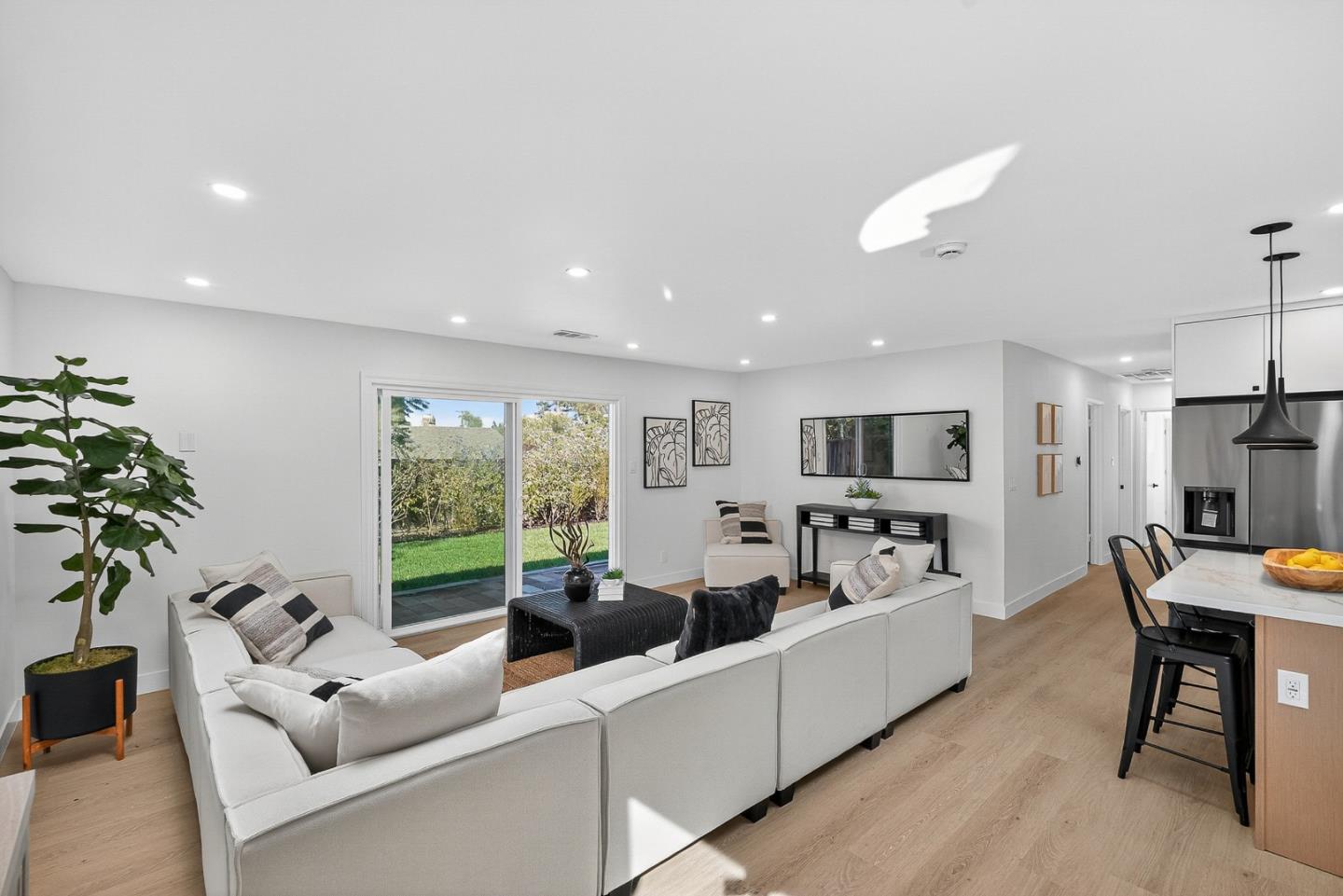 Detail Gallery Image 11 of 76 For 209 Nob Hill Way, Los Gatos,  CA 95032 - 3 Beds | 2 Baths