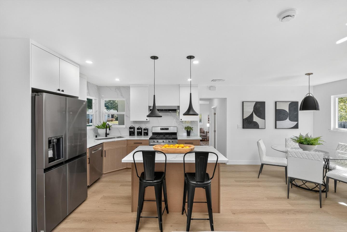 Detail Gallery Image 18 of 76 For 209 Nob Hill Way, Los Gatos,  CA 95032 - 3 Beds | 2 Baths