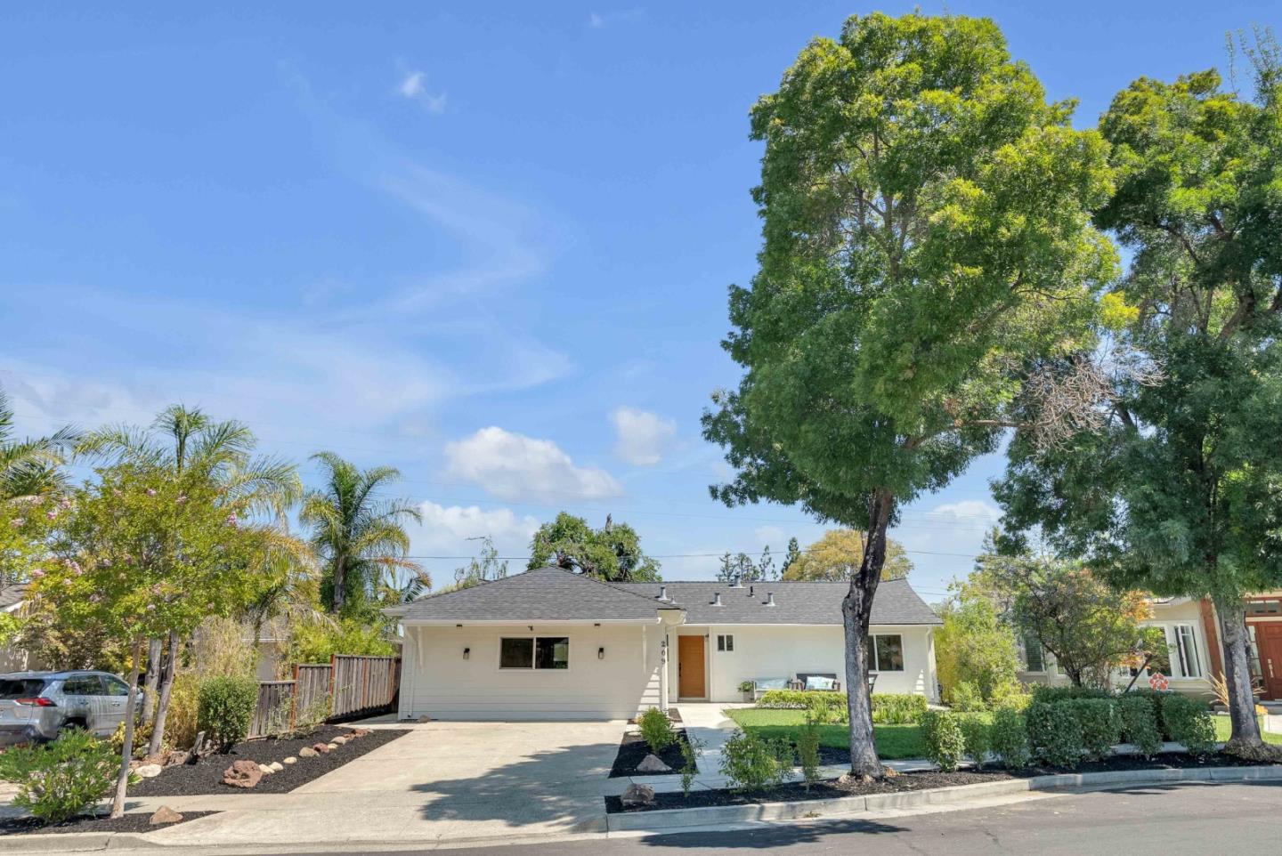 Detail Gallery Image 32 of 76 For 209 Nob Hill Way, Los Gatos,  CA 95032 - 3 Beds | 2 Baths