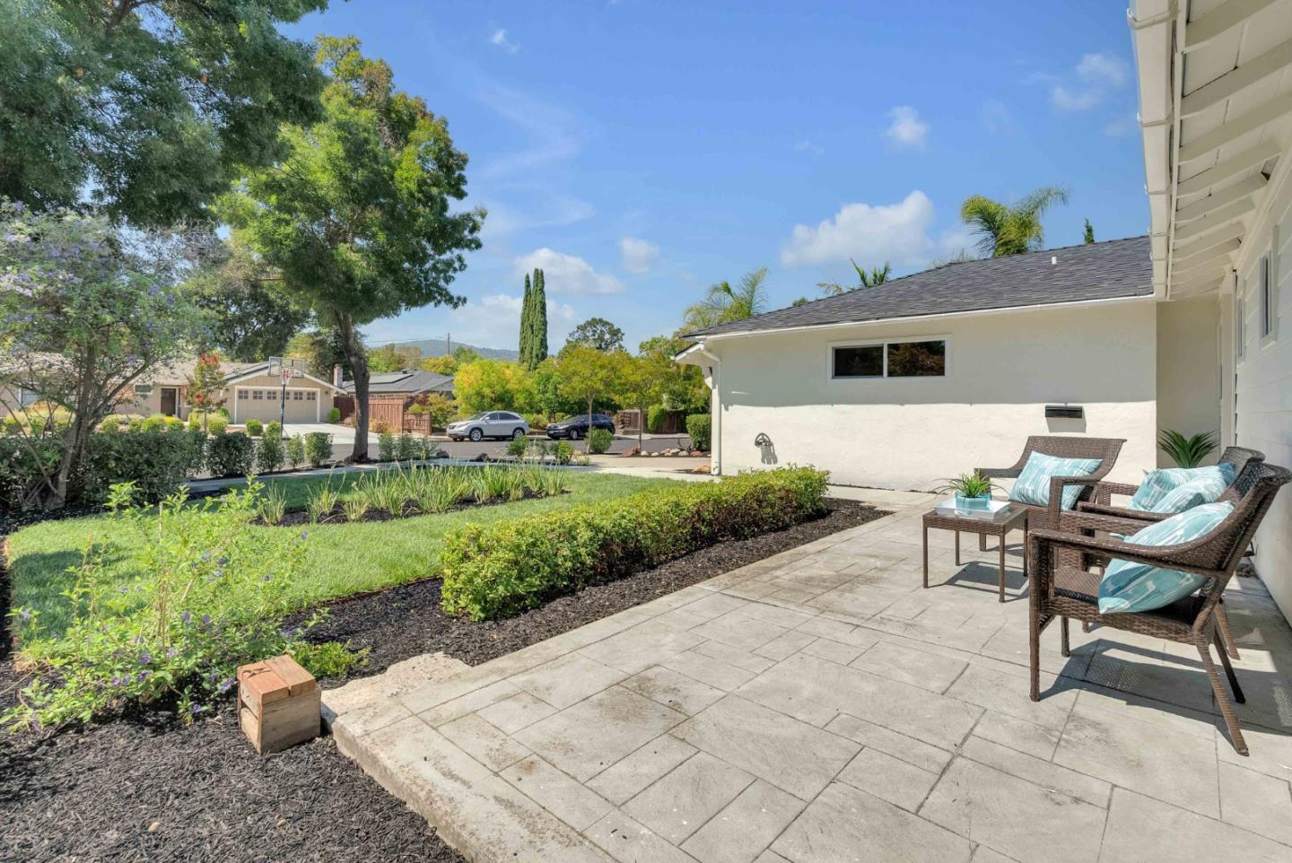 Detail Gallery Image 33 of 76 For 209 Nob Hill Way, Los Gatos,  CA 95032 - 3 Beds | 2 Baths