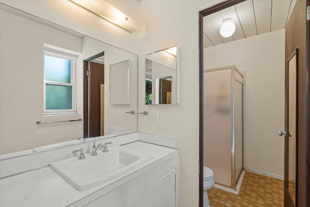 Detail Gallery Image 10 of 15 For 939 S Tantau Ave, Cupertino,  CA 95014 - 4 Beds | 2 Baths