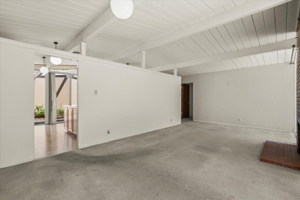 Detail Gallery Image 9 of 15 For 939 S Tantau Ave, Cupertino,  CA 95014 - 4 Beds | 2 Baths