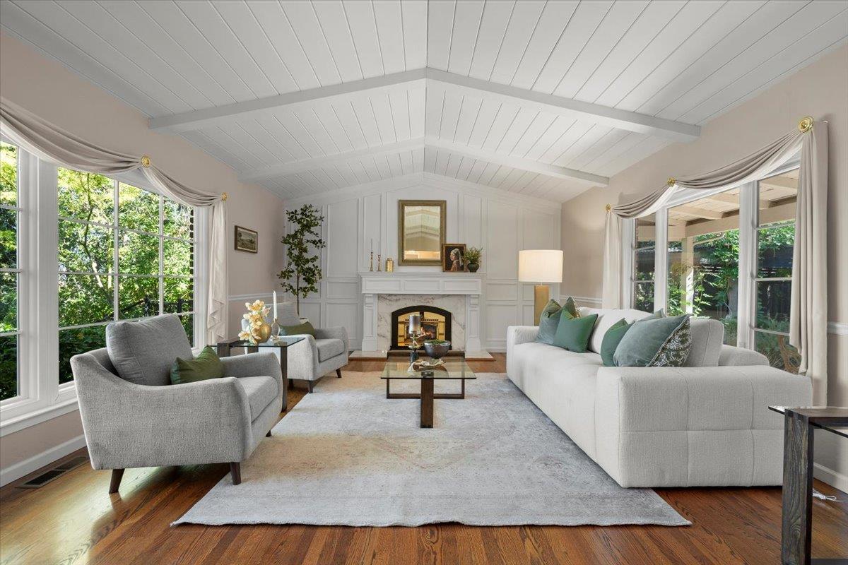 Detail Gallery Image 15 of 59 For 15195 El Camino Grande, Saratoga,  CA 95070 - 5 Beds | 4/1 Baths