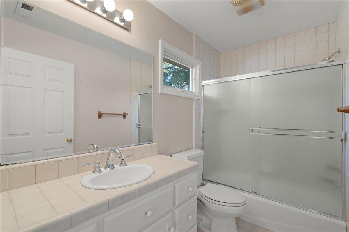 Detail Gallery Image 37 of 59 For 15195 El Camino Grande, Saratoga,  CA 95070 - 5 Beds | 4/1 Baths