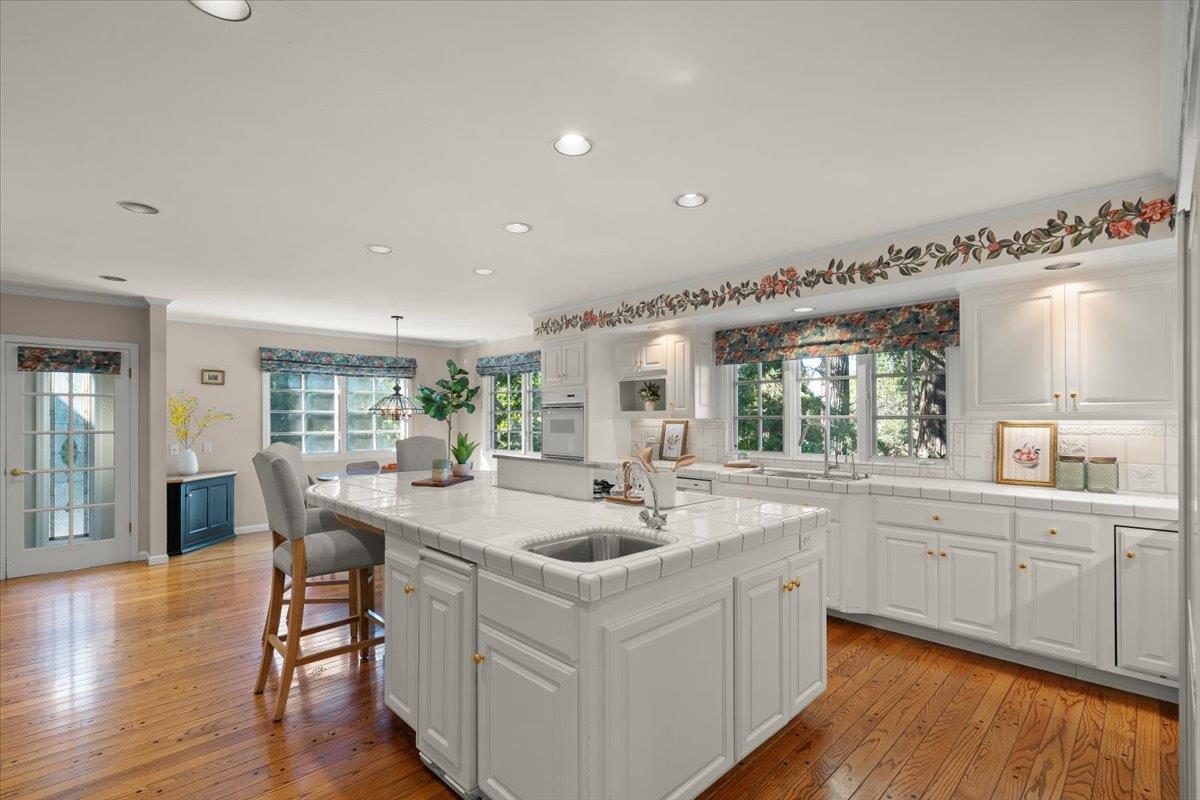 Detail Gallery Image 7 of 59 For 15195 El Camino Grande, Saratoga,  CA 95070 - 5 Beds | 4/1 Baths