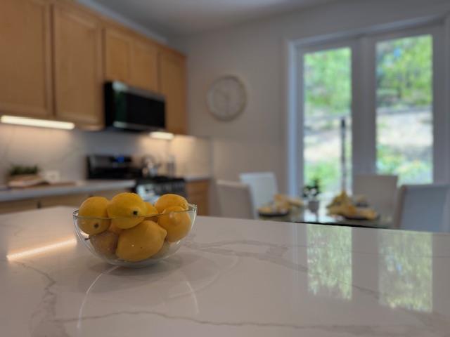 Detail Gallery Image 11 of 68 For 9639 Camassia Way, San Ramon,  CA 94582 - 3 Beds | 2/1 Baths
