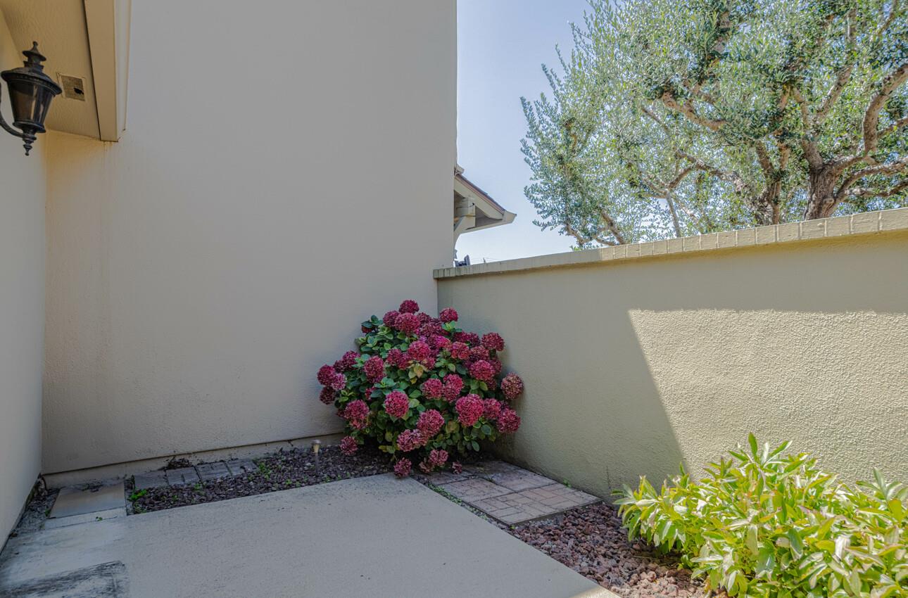 Detail Gallery Image 19 of 31 For 128 Nissen Rd #4,  Salinas,  CA 93901 - 2 Beds | 2 Baths