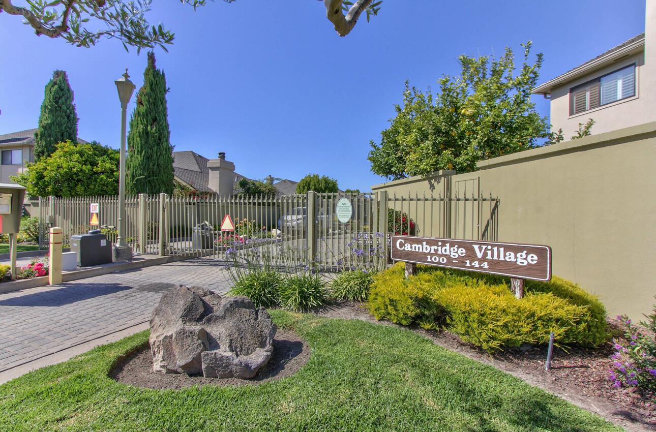 Detail Gallery Image 29 of 31 For 128 Nissen Rd #4,  Salinas,  CA 93901 - 2 Beds | 2 Baths