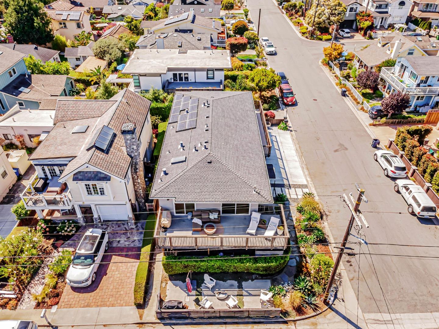 Detail Gallery Image 58 of 73 For 5080 Garnet St, Capitola,  CA 95010 - – Beds | – Baths