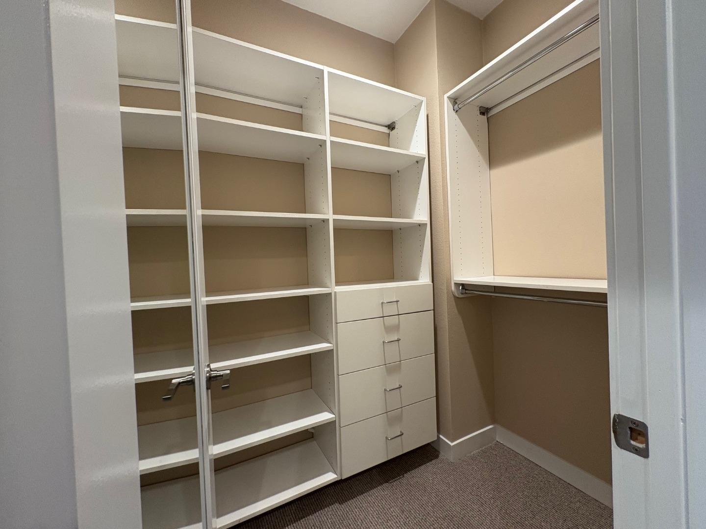 Detail Gallery Image 17 of 22 For 312 Bridgewater Way #1,  Gardena,  CA 90247 - 3 Beds | 3/1 Baths