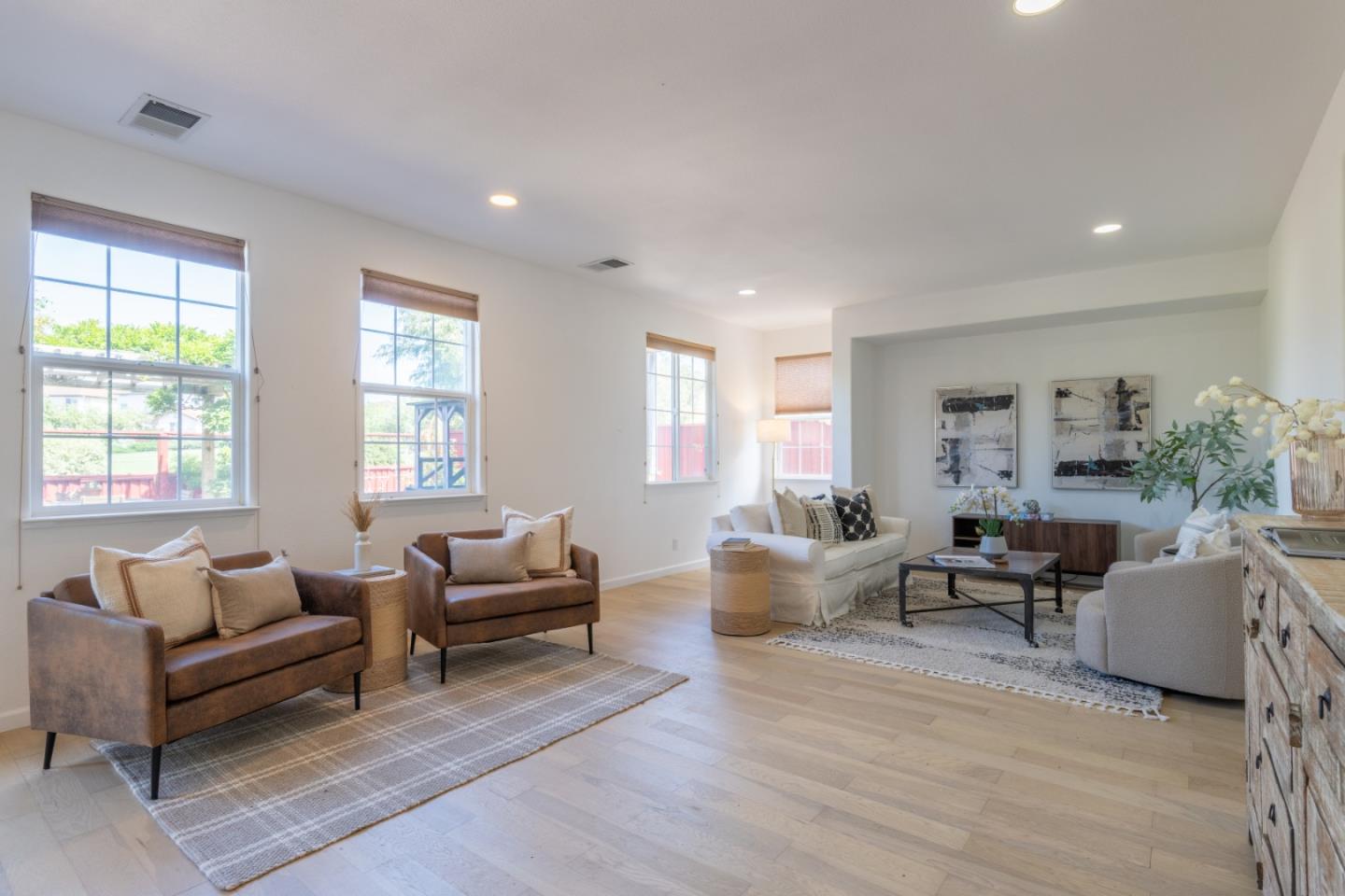 Detail Gallery Image 13 of 32 For 4785 Sea Crest Dr, Seaside,  CA 93955 - 4 Beds | 2/1 Baths