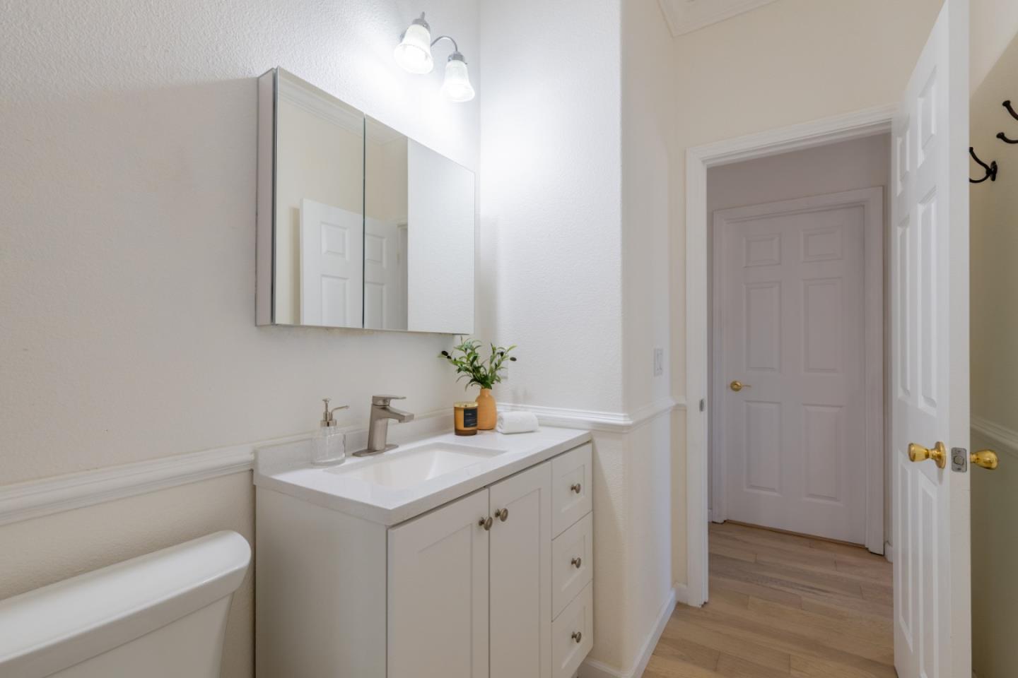 Detail Gallery Image 14 of 32 For 4785 Sea Crest Dr, Seaside,  CA 93955 - 4 Beds | 2/1 Baths